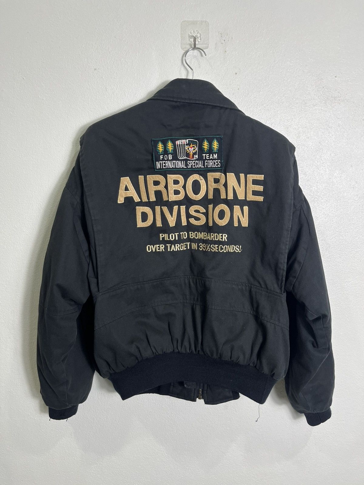 Vintage Vintage Airborne Division Military jacket Size US M / EU 48-50 / 2 - 1 Thumbnail