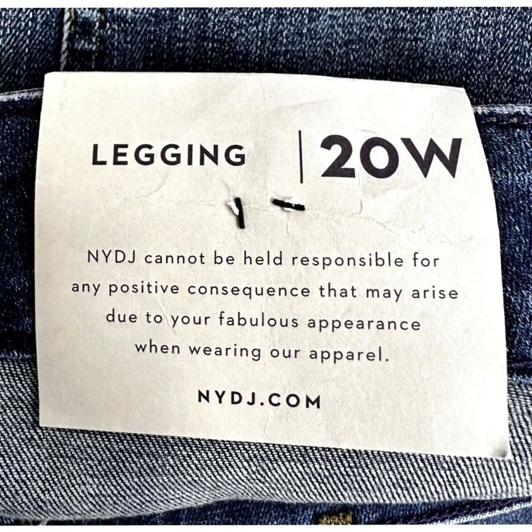 NYDJ VINTAGE? No. NYDJ Alina Jegging Jeans Womens 20W Plus Blue Distressed Legging High Rise NEW Size 42" / US 20 - 6 Thumbnail