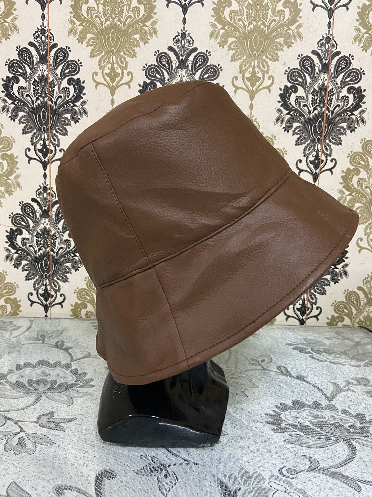 Japanese Brand Leather Bucket Hat Size ONE SIZE - 6 Thumbnail