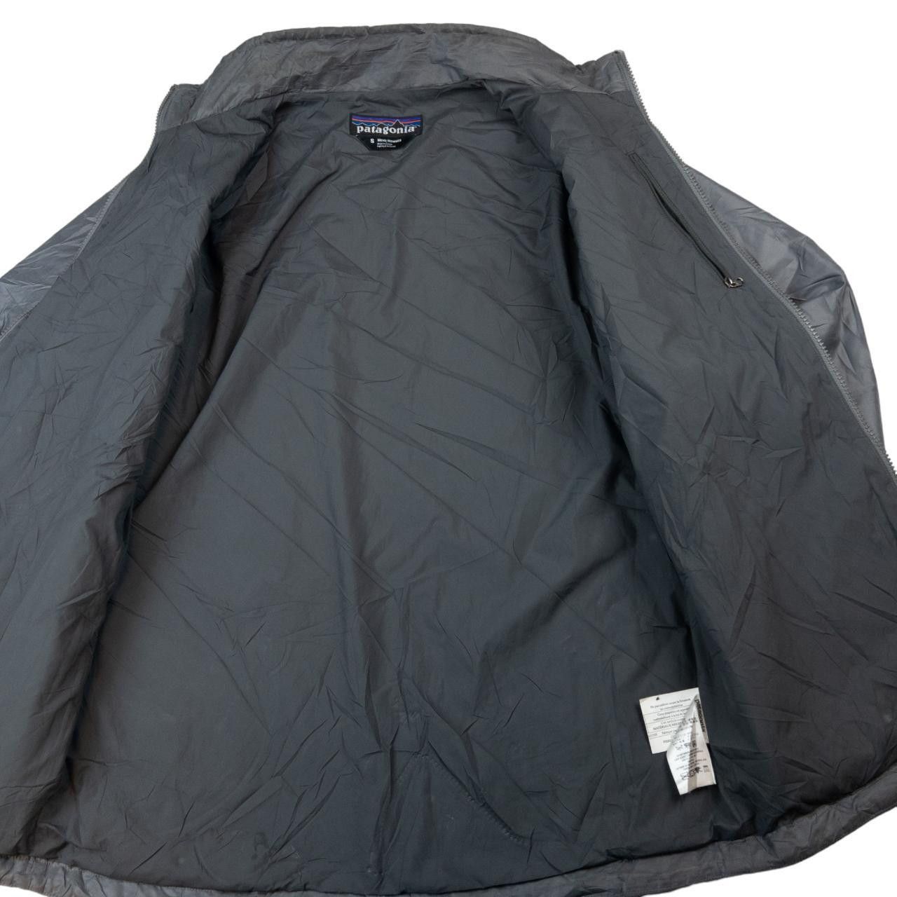 Patagonia Vintage Patagonia Zip Up Lightweight Padded Jacket Size M Size US M / EU 48-50 / 2 - 5 Thumbnail