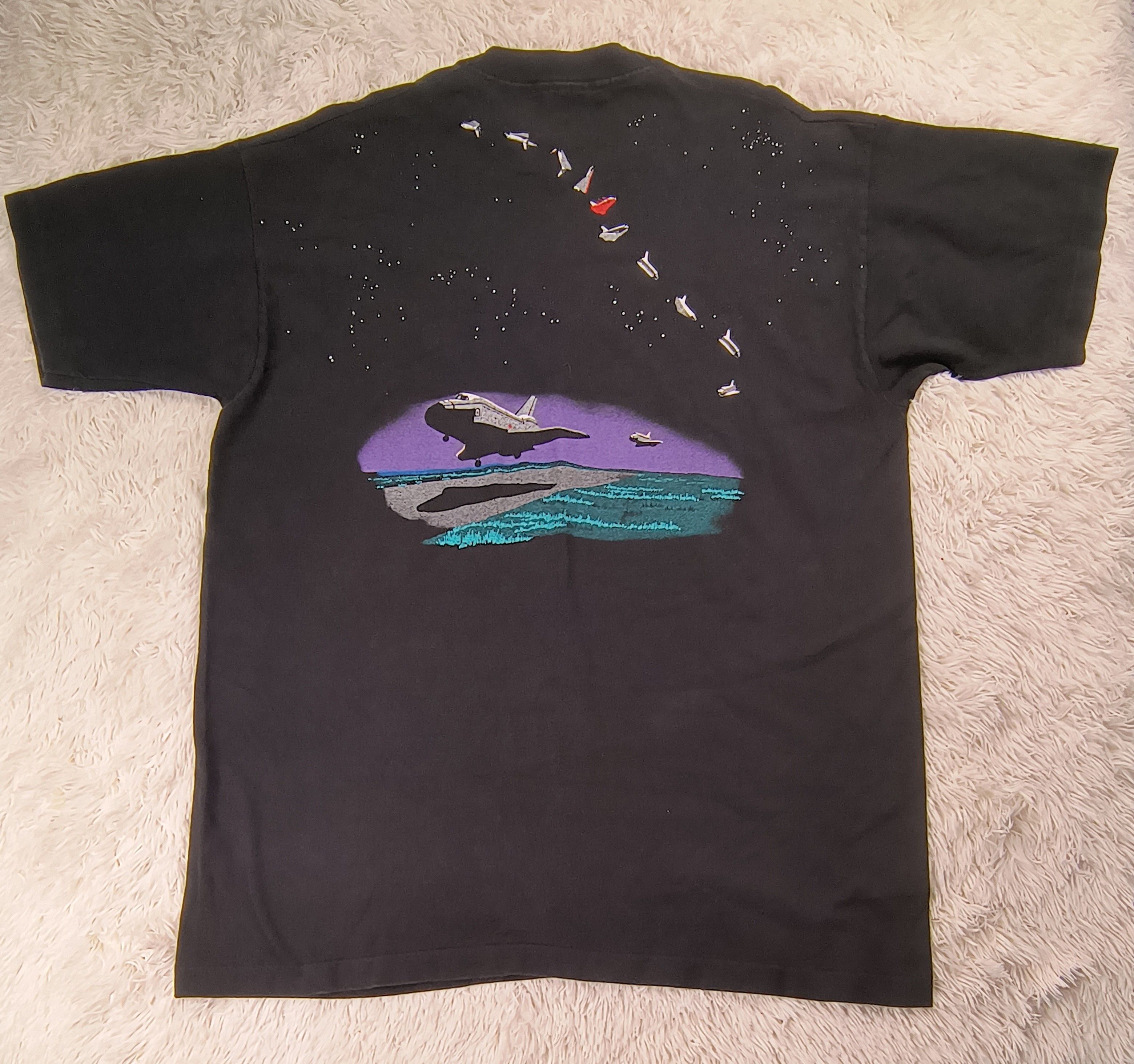 Fruit Of The Loom Vintage spaceship travel print 90s tee Size US XXL / EU 58 / 5 - 5 Thumbnail