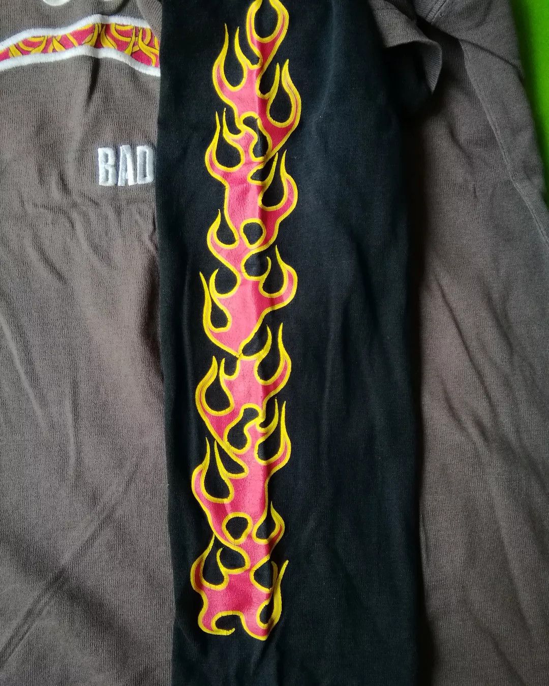 Shorty's Skateboards × Vintage Vintage 00's Bad Boy USA Flame Punk Rock Skate Longsleeve Size US L / EU 52-54 / 3 - 5 Thumbnail