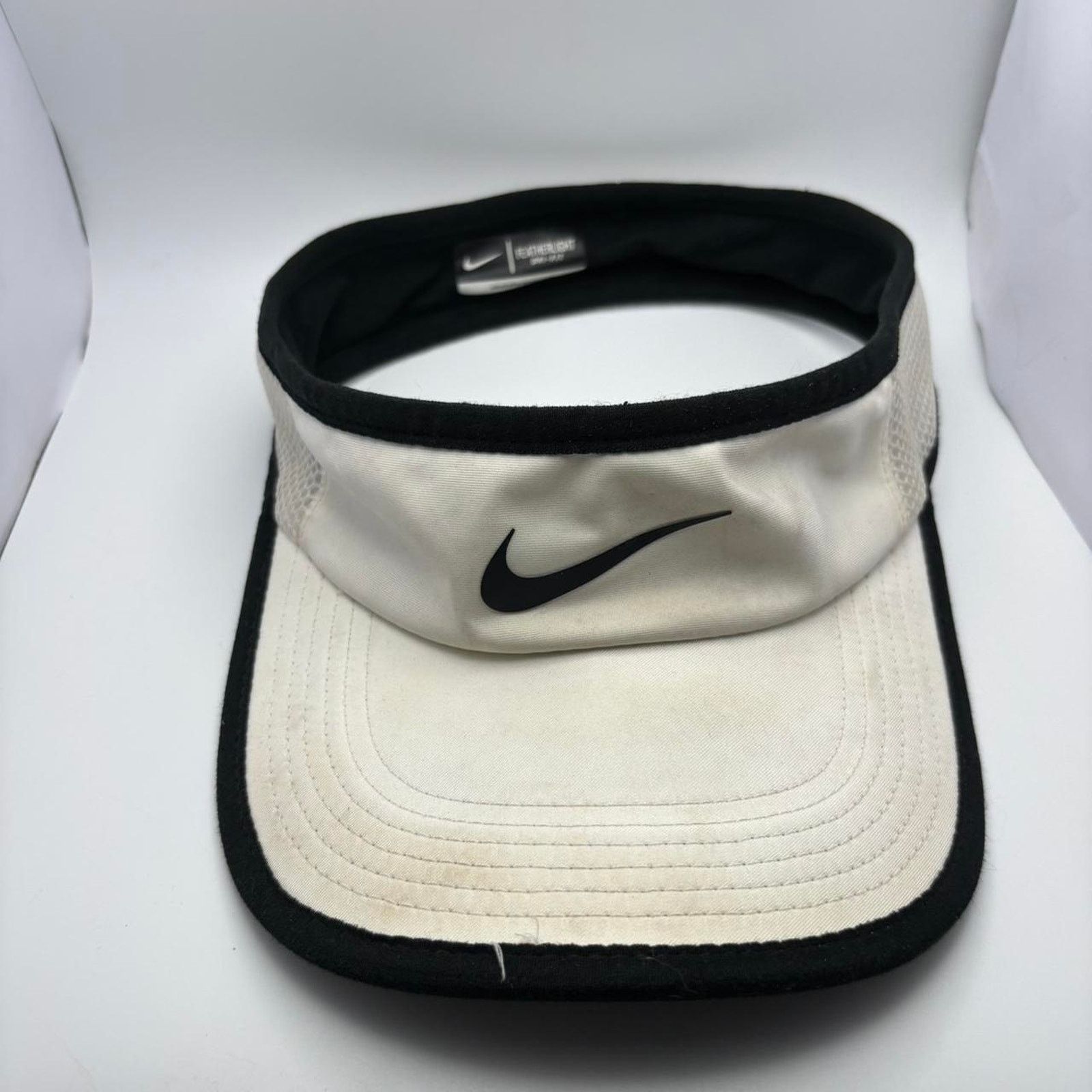 Nike White & Black Nike Visor Size ONE SIZE - 1 Thumbnail