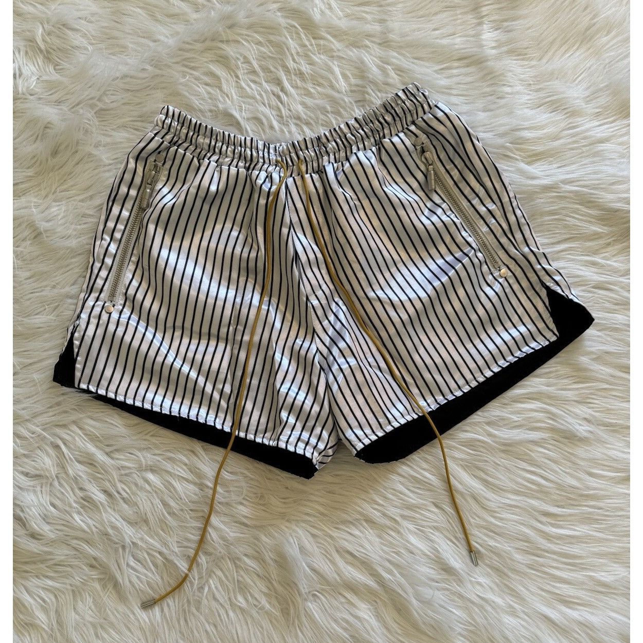 Rhude Rhude Satin Pinstripe Shorts Grey Large Size US 34 / EU 50 - 1 Thumbnail