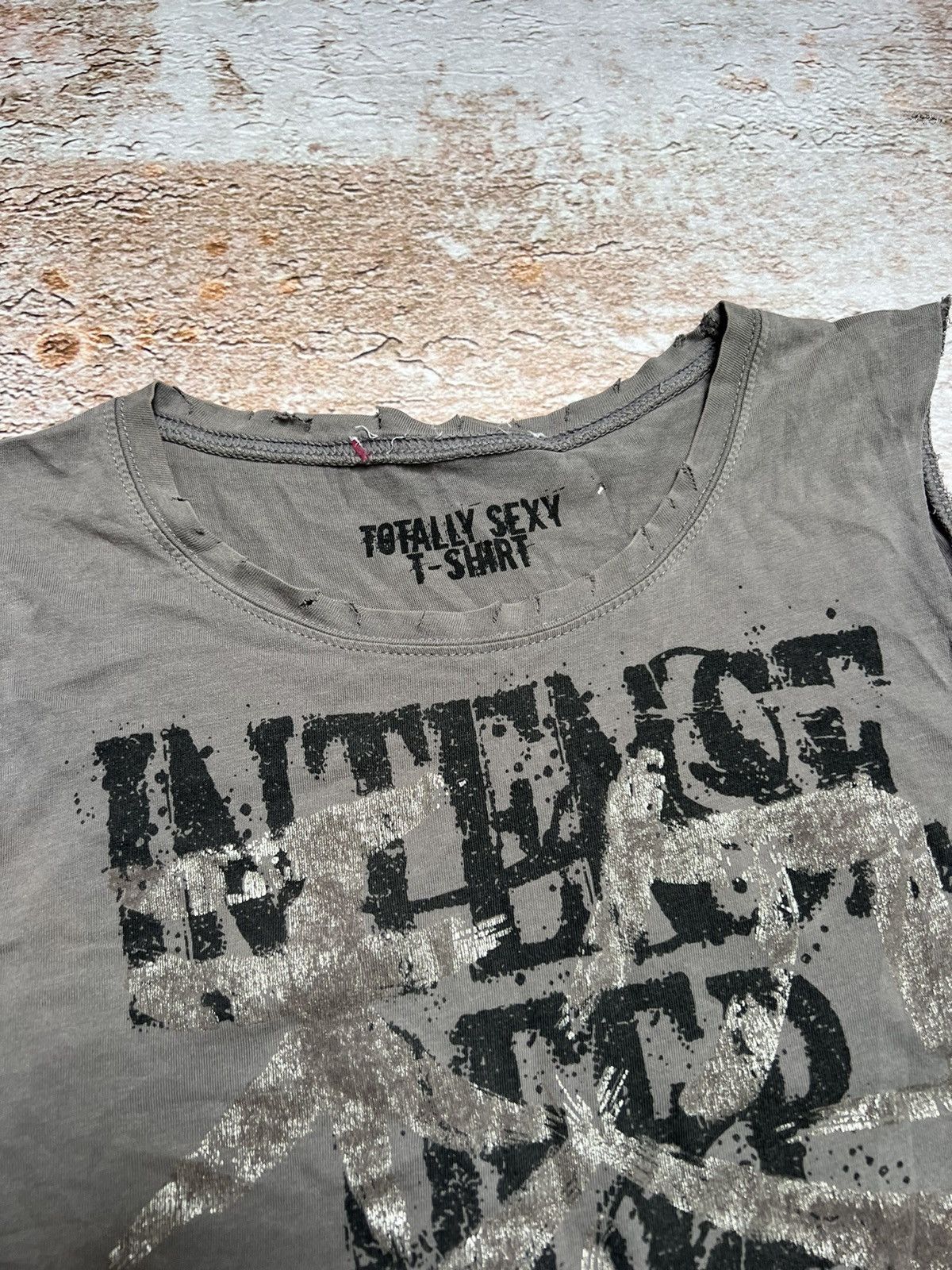 Vintage Vintage totally sexy distressed tank top Size S / US 4 / IT 40 - 4 Thumbnail