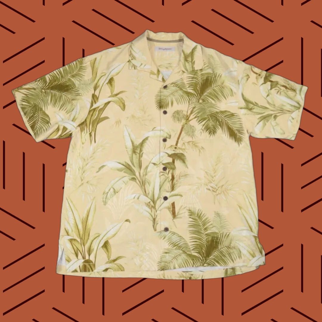 VINTAGE Tommy Bahama Hawaiian Shirt Men L Palm Fronds Silk Button-Up Short Sleeve Yellow Adult Large 100% Silk Mens