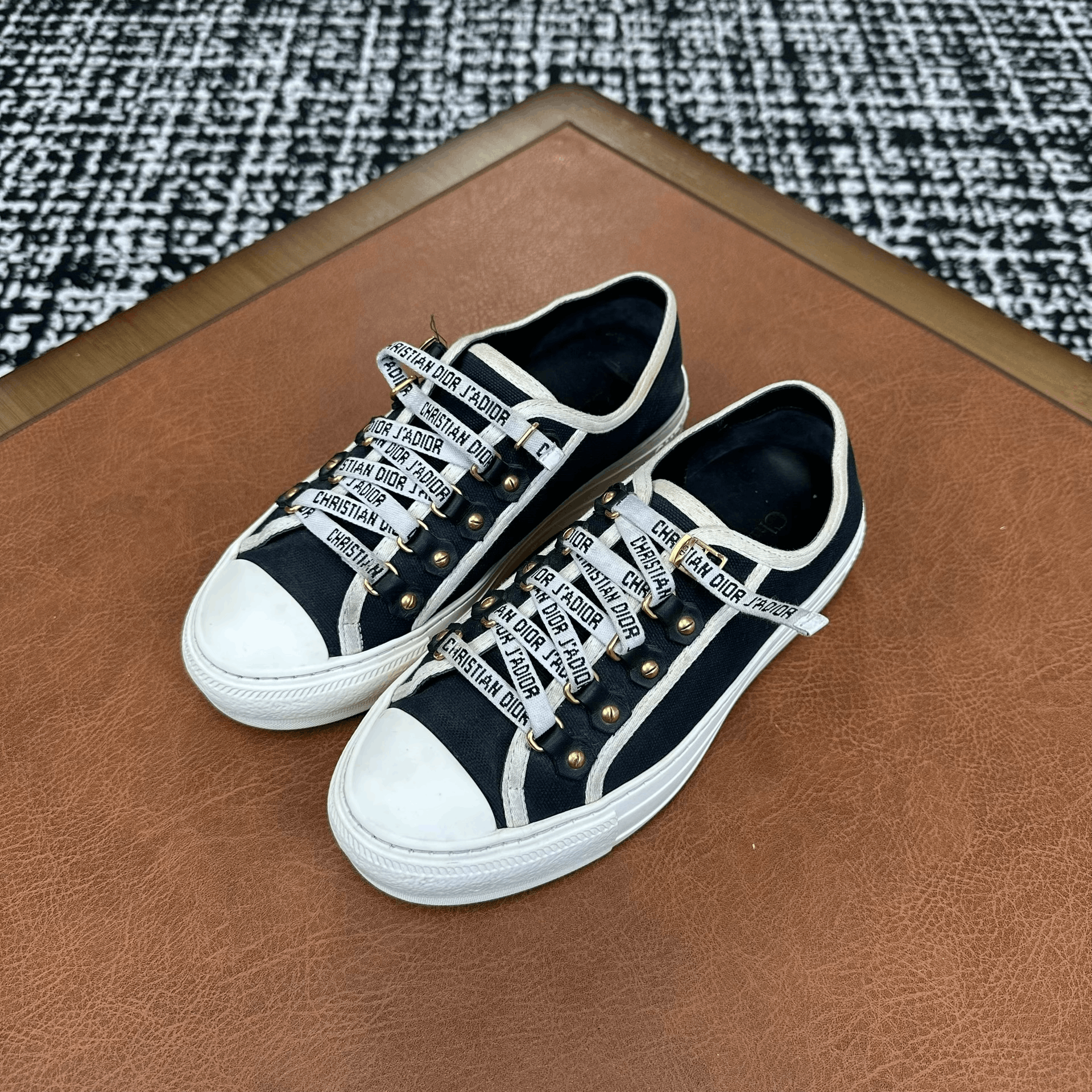 Dior Dior Black Lowtop Sneakers it_35-5 Women Size US 5.5 / IT 35.5 - 1 Thumbnail