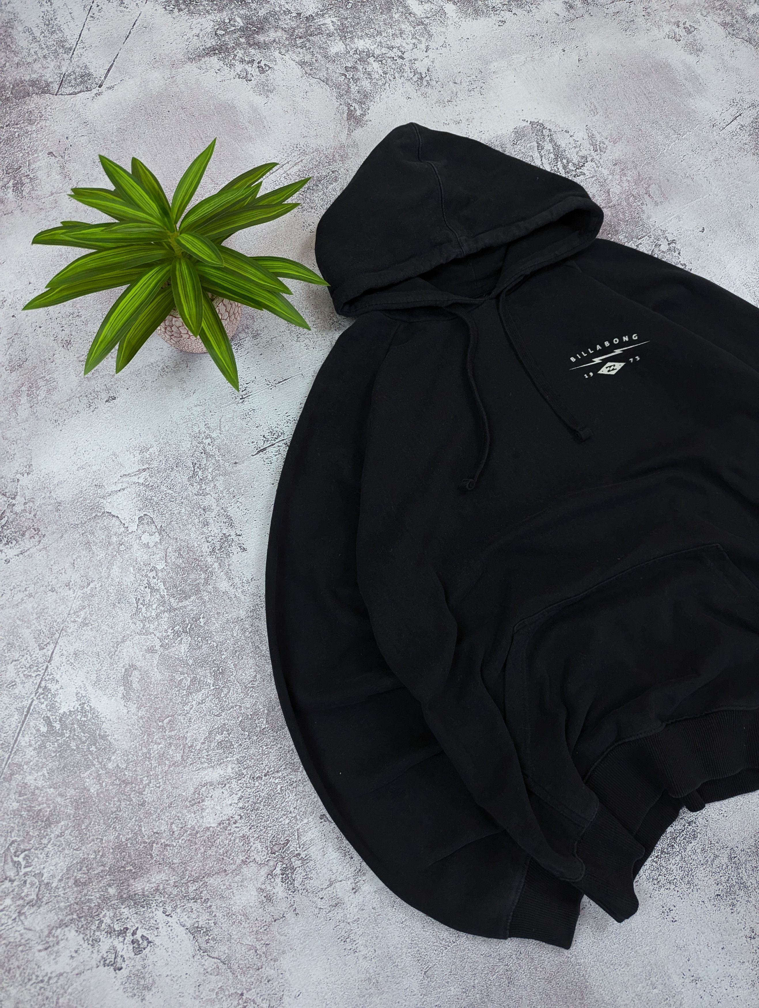 Billabong Billabong Hoodie Black Logo Surf Skate Size L Vintage Size US L / EU 52-54 / 3 - 15 Thumbnail