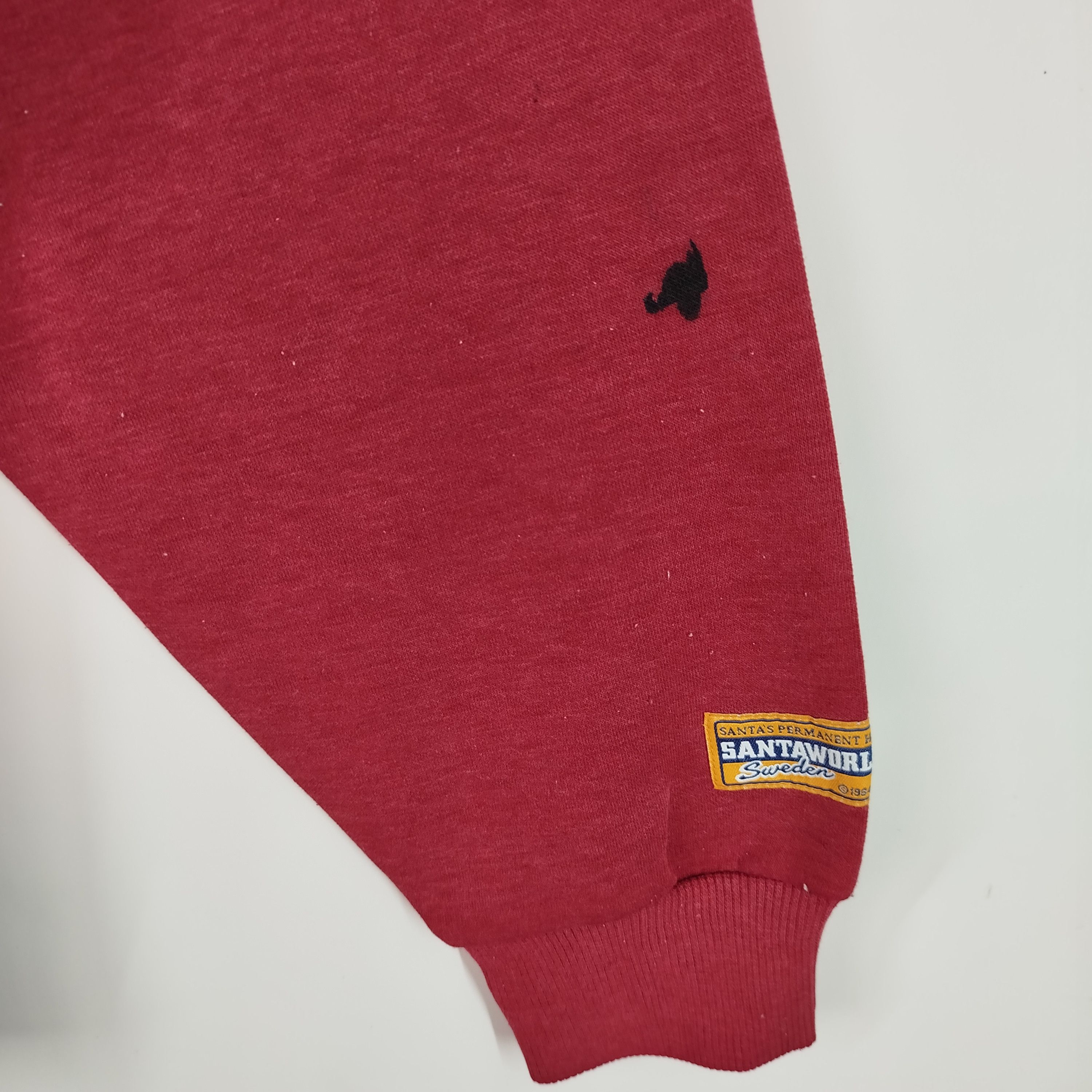 Vintage Vintage SantaWorld Big Logo Sweatshirts Size US M / EU 48-50 / 2 - 9 Thumbnail