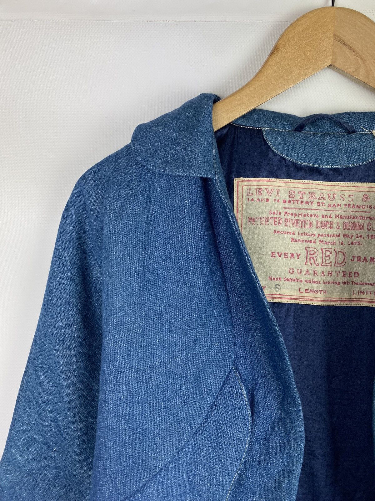 Levi's Vintage Clothing Rare Levi’s Vintage Clothing Red Jeans denim kimono jacket Size S / US 4 / IT 40 - 4 Thumbnail