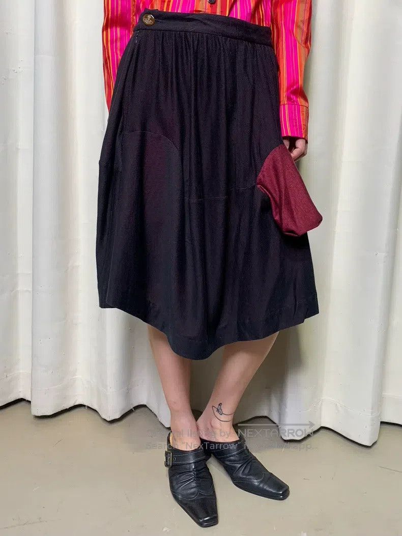 Vivienne Westwood Vivienne Westwood size 2 Vintage Red and Black Witch Pocket Size 25" / US 0 / IT 36 - 5 Thumbnail