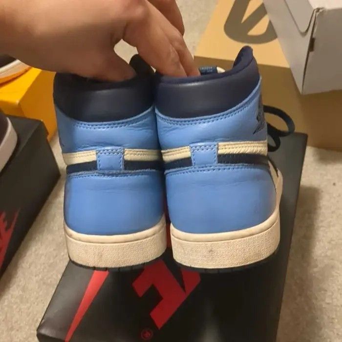 Jordan Brand Jordan 1 Retro High OG Obsidian 555088 140 Size 9 US Men Size US 9 / EU 42 - 4 Thumbnail