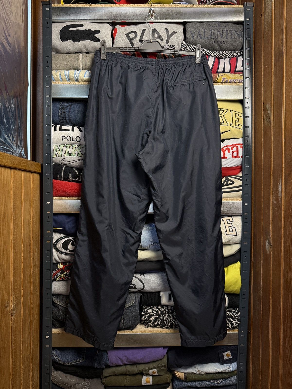 Nike vintage Nike nylon pants streetwear japan Y2K Size US 36 / EU 52 - 2 Thumbnail