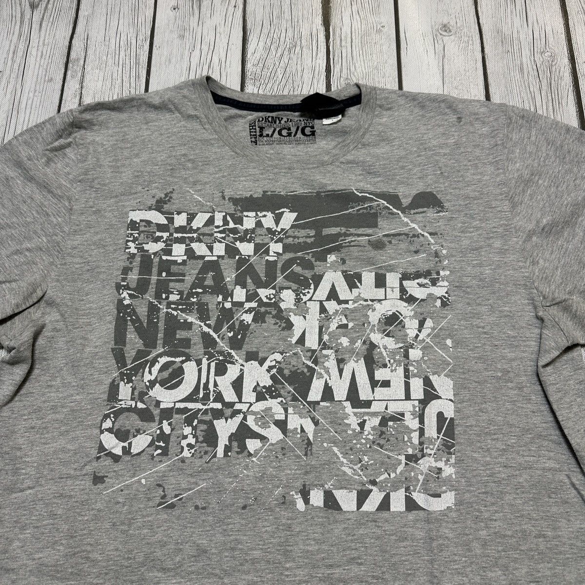 DKNY DKNY Jeans tee Size US L / EU 52-54 / 3 - 3 Thumbnail