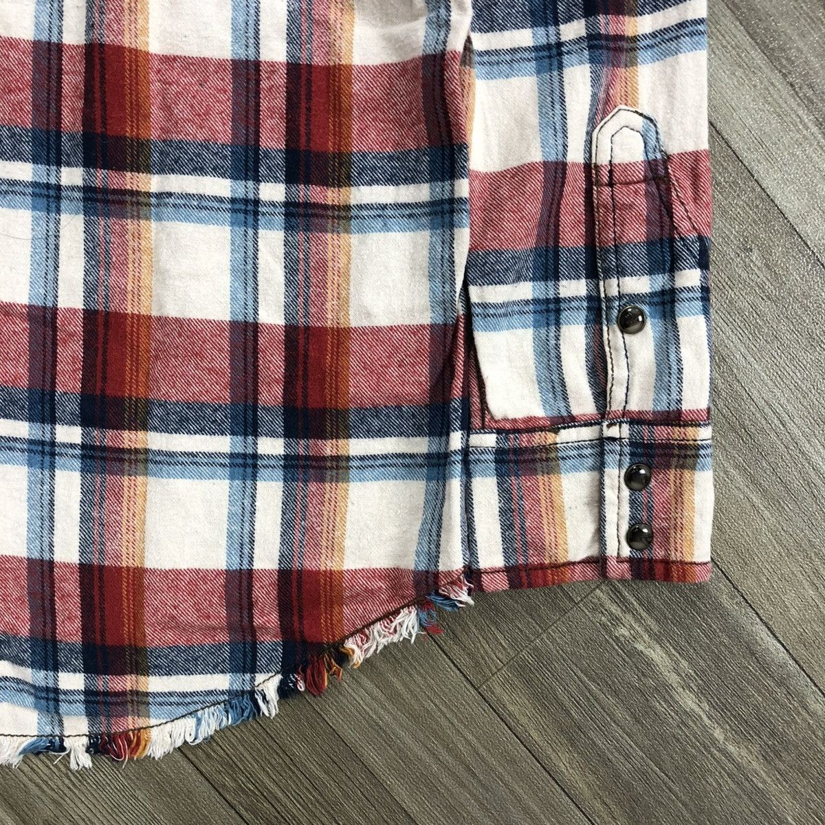 If Six Was Nine × Japanese Brand × Le Grande Bleu (L.G.B.) 2000's GOA Unfinished Plaid Punk Style Western Shirt Flannel Size US M / EU 48-50 / 2 - 13 Thumbnail