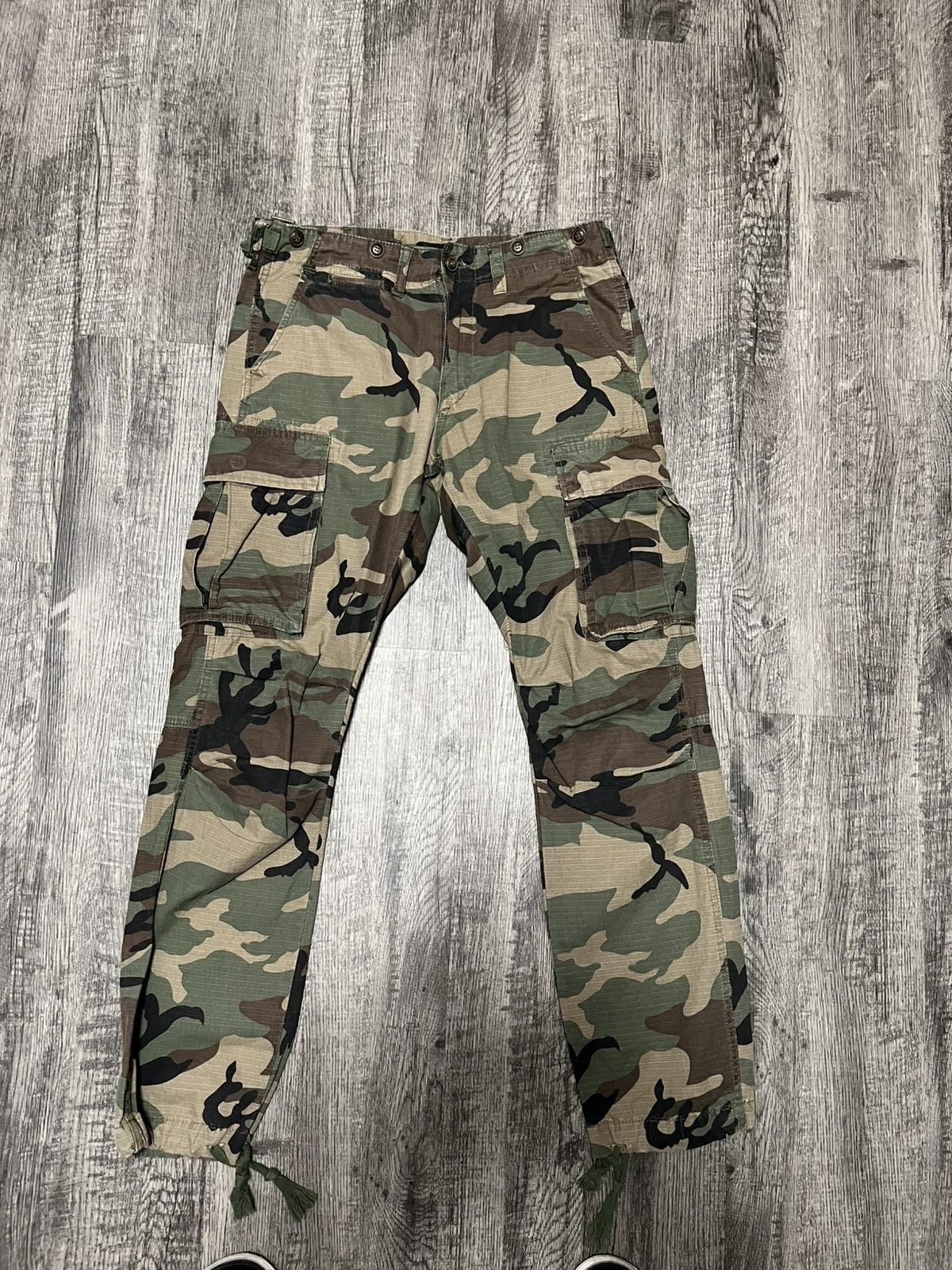 MNML Mnml Camo Cargo Pants size 31 Size US 31 - 1 Thumbnail
