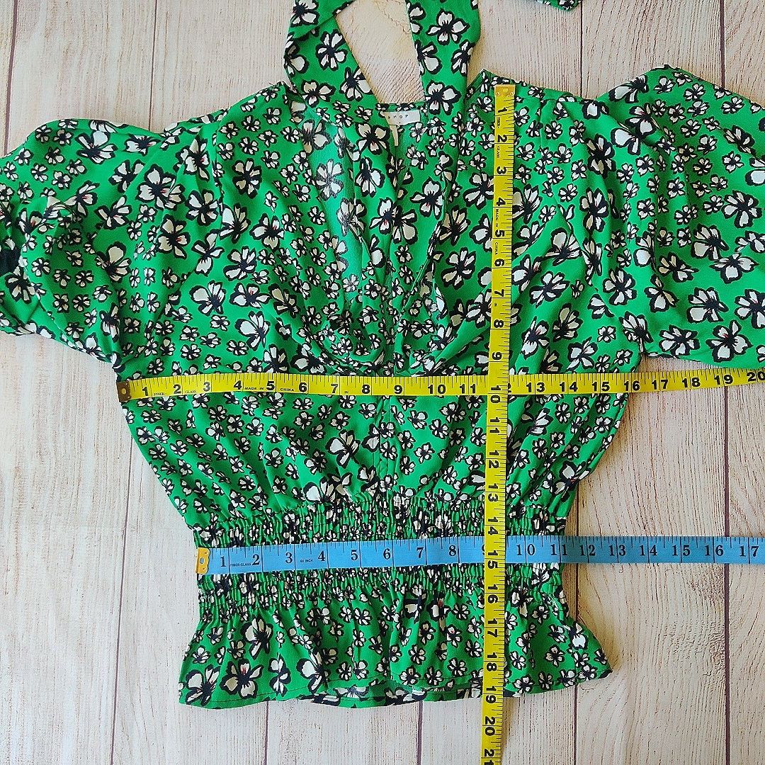 Topshop Topshop Green Tie Neck Short Sleeve Floral Top sz 2 Size XS / US 0-2 / IT 36-38 - 6 Thumbnail