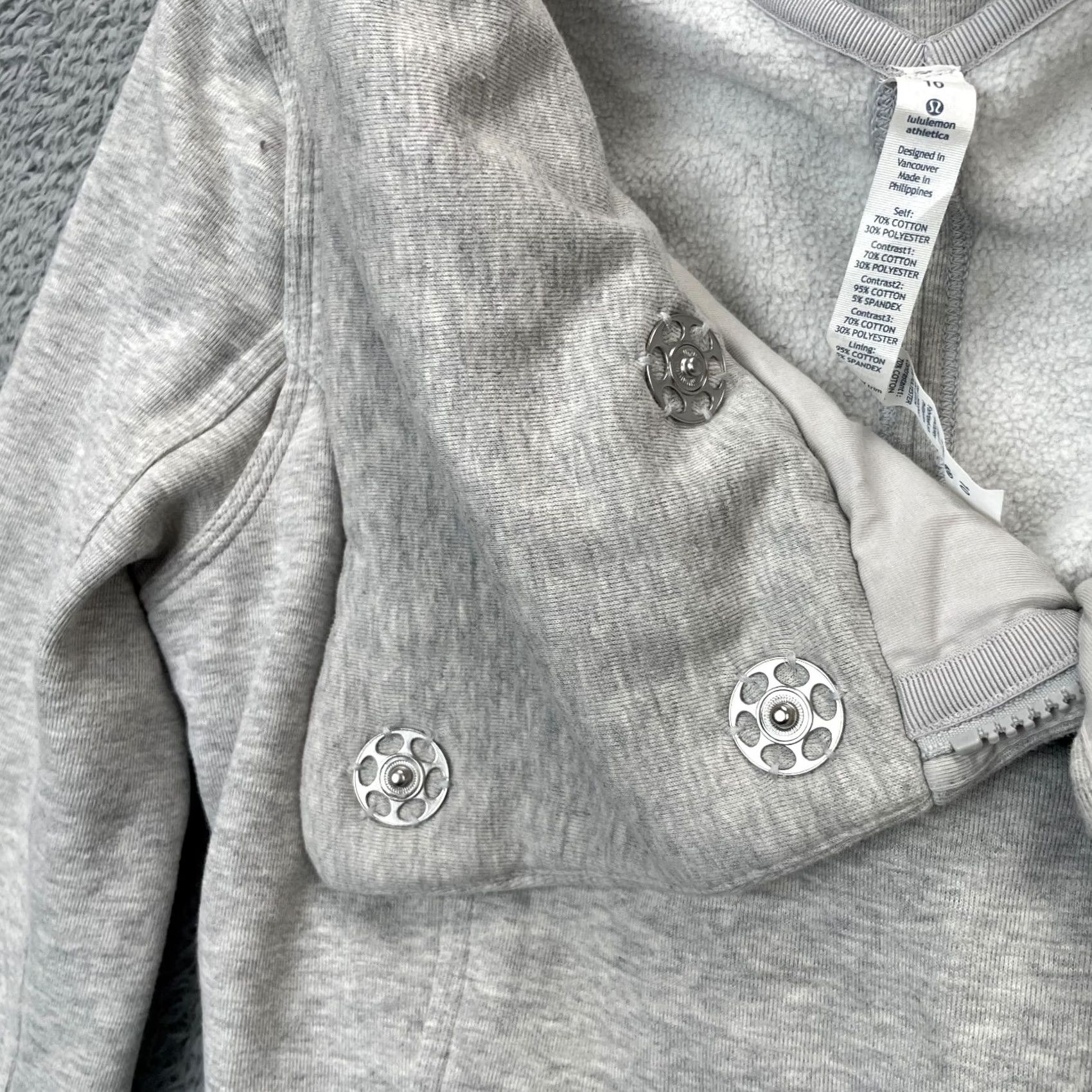 Lululemon Lululemon Jacket Womens 10 Gray Cotton Fleece Zip Short Sleeve Pocket Lined Slim Regular Coat Outdoor Preppy Size L / US 10 / IT 46 - 6 Thumbnail