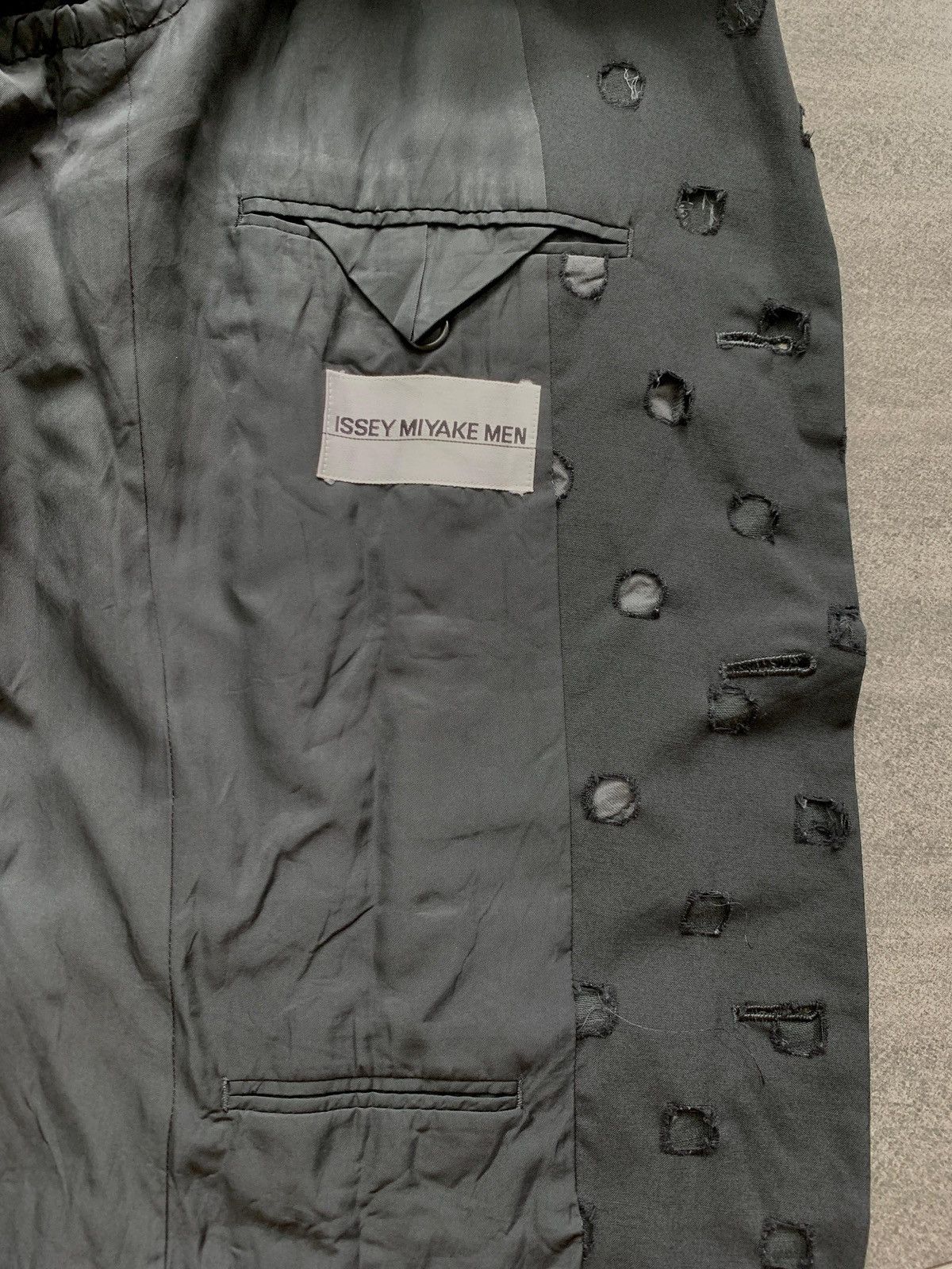 Issey Miyake FREE TAX! Punch Hole Blazer Jacket - Medium Size US M / EU 48-50 / 2 - 8 Thumbnail