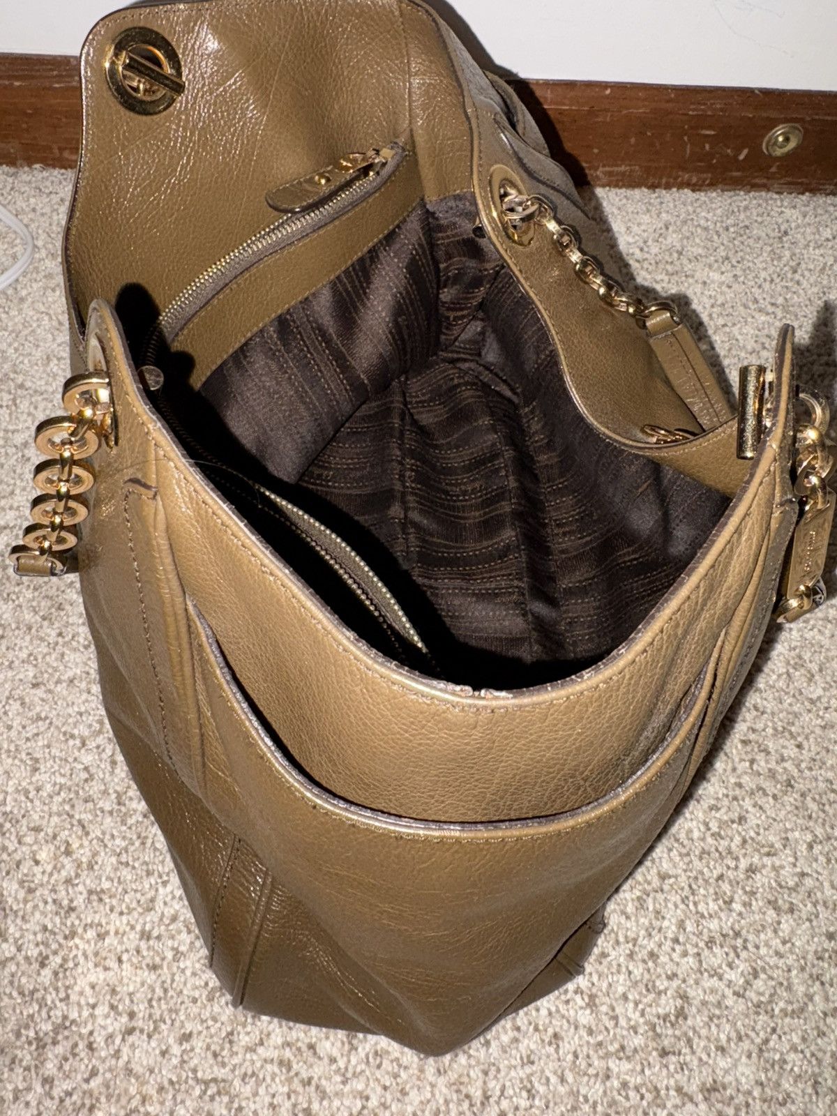 Salvatore Ferragamo Salvatore Ferragamo Betulla Chain Handle Tote Size ONE SIZE - 4 Thumbnail