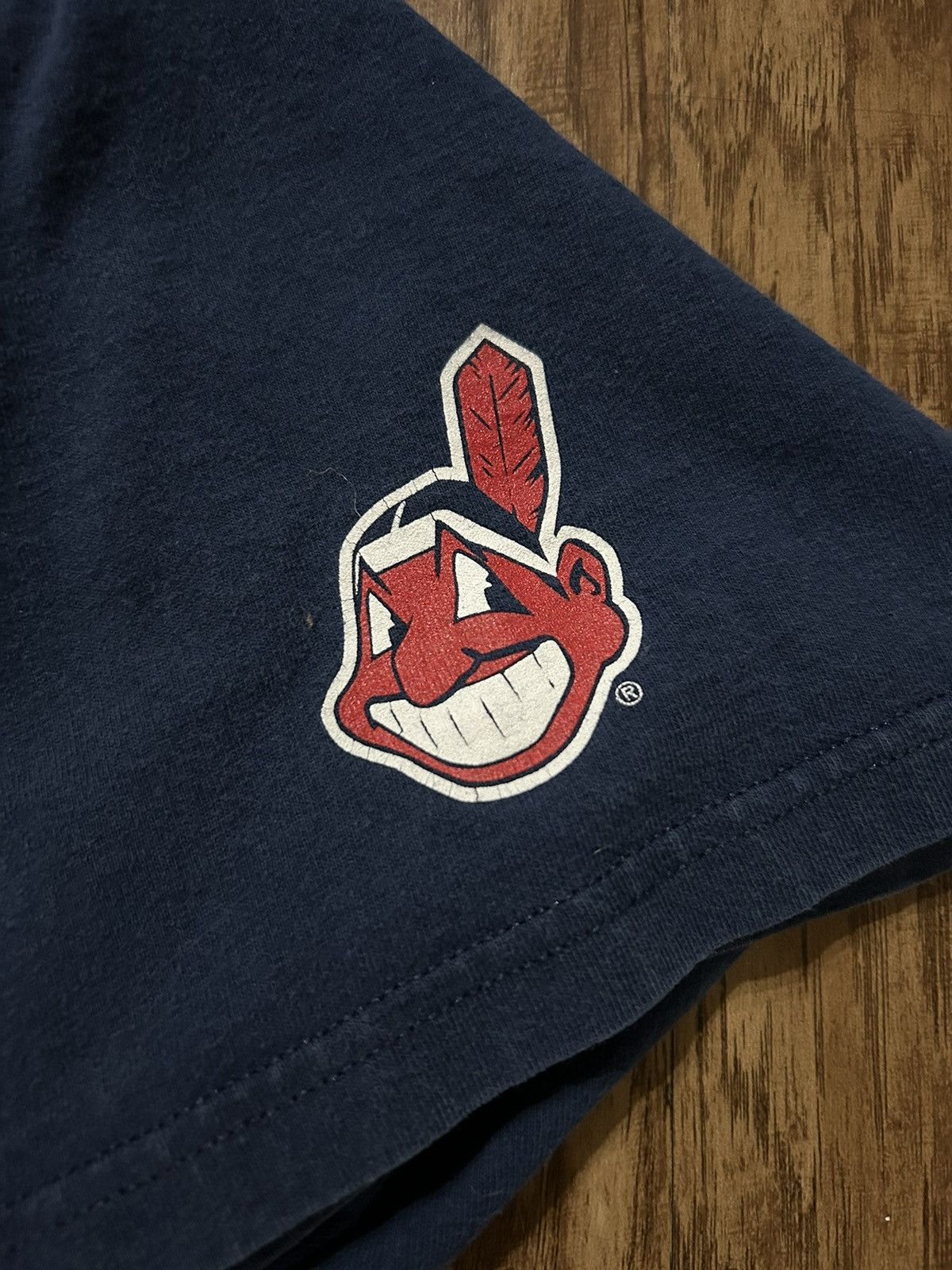 MLB × Nike Y2K 2006 Nike Cleveland Indians Navy T Shirt Size US XL / EU 56 / 4 - 5 Thumbnail