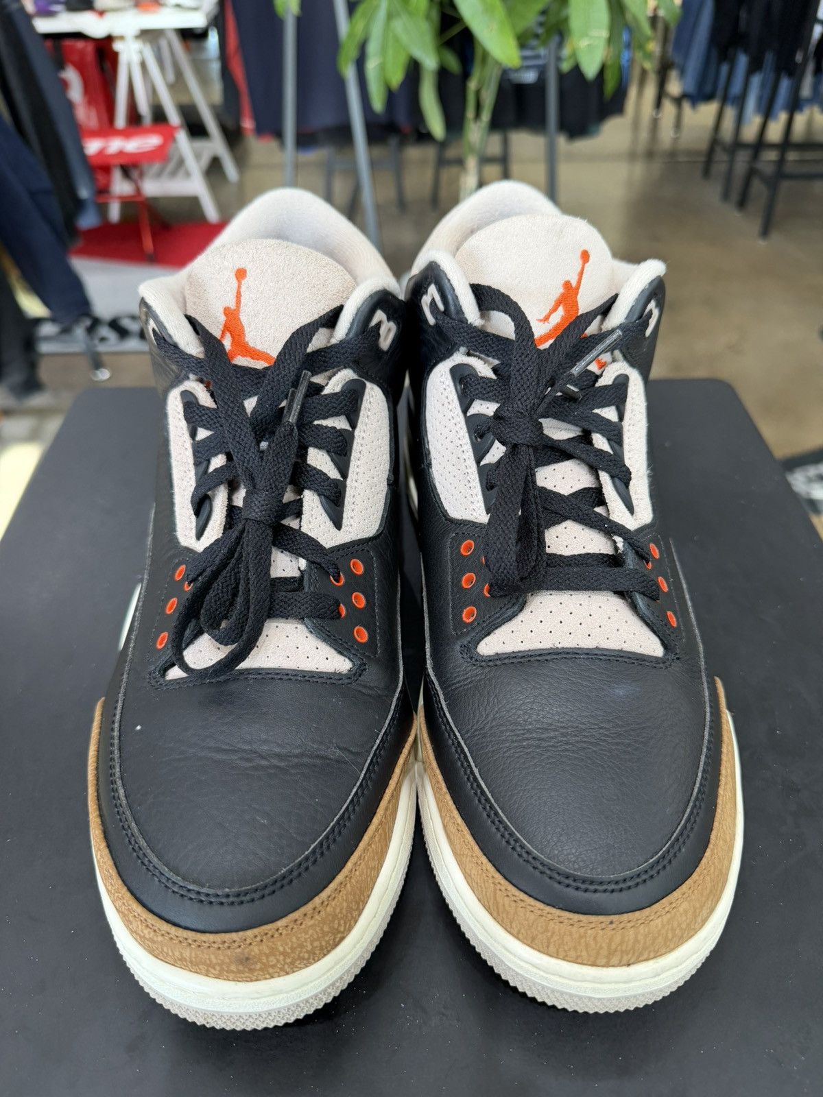 Jordan Brand Air Jordan 3 Desert Elephant Size 13 (2022) Size US 13 / EU 46 - 2 Thumbnail