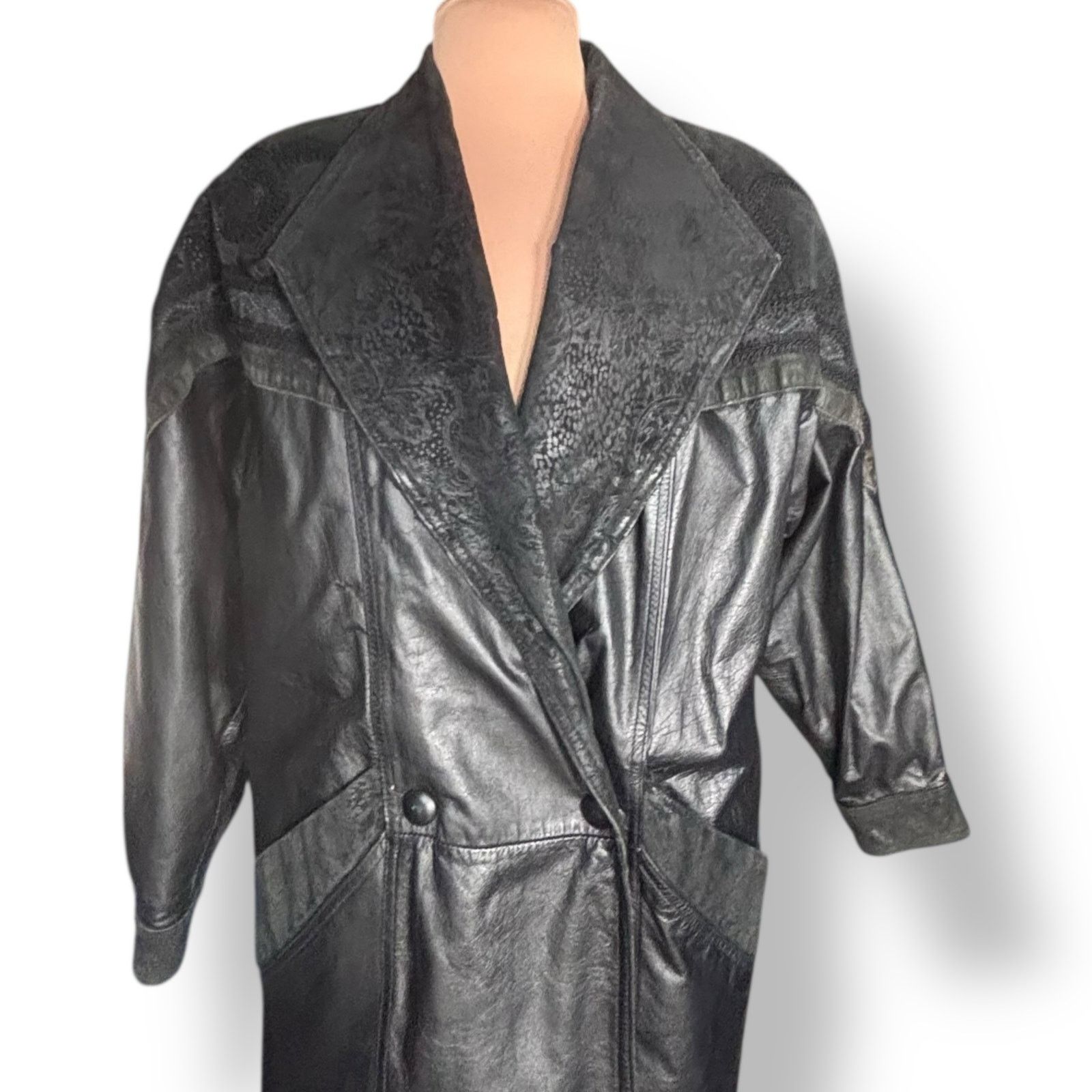 Wilsons Leather Vintage Wilsons Leather Black Long Trench Coat Suede Floral Size M / US 6-8 / IT 42-44 - 2 Thumbnail