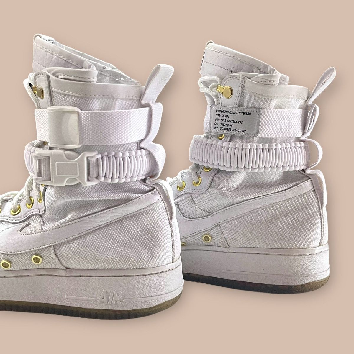 Nike Nike SF Air Force 1 "Lunar New Year" Size US 12 / EU 45 - 17 Thumbnail