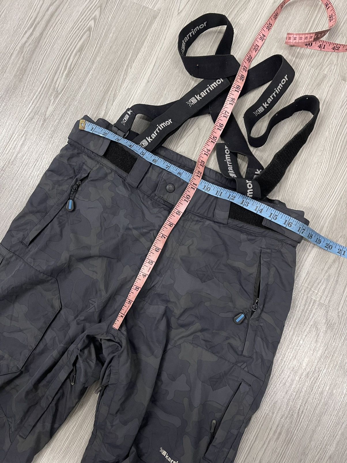 Japanese Brand × Karrimor Karrimor Black Camo Ski Pant With Suspender Size US 34 / EU 50 - 16 Thumbnail