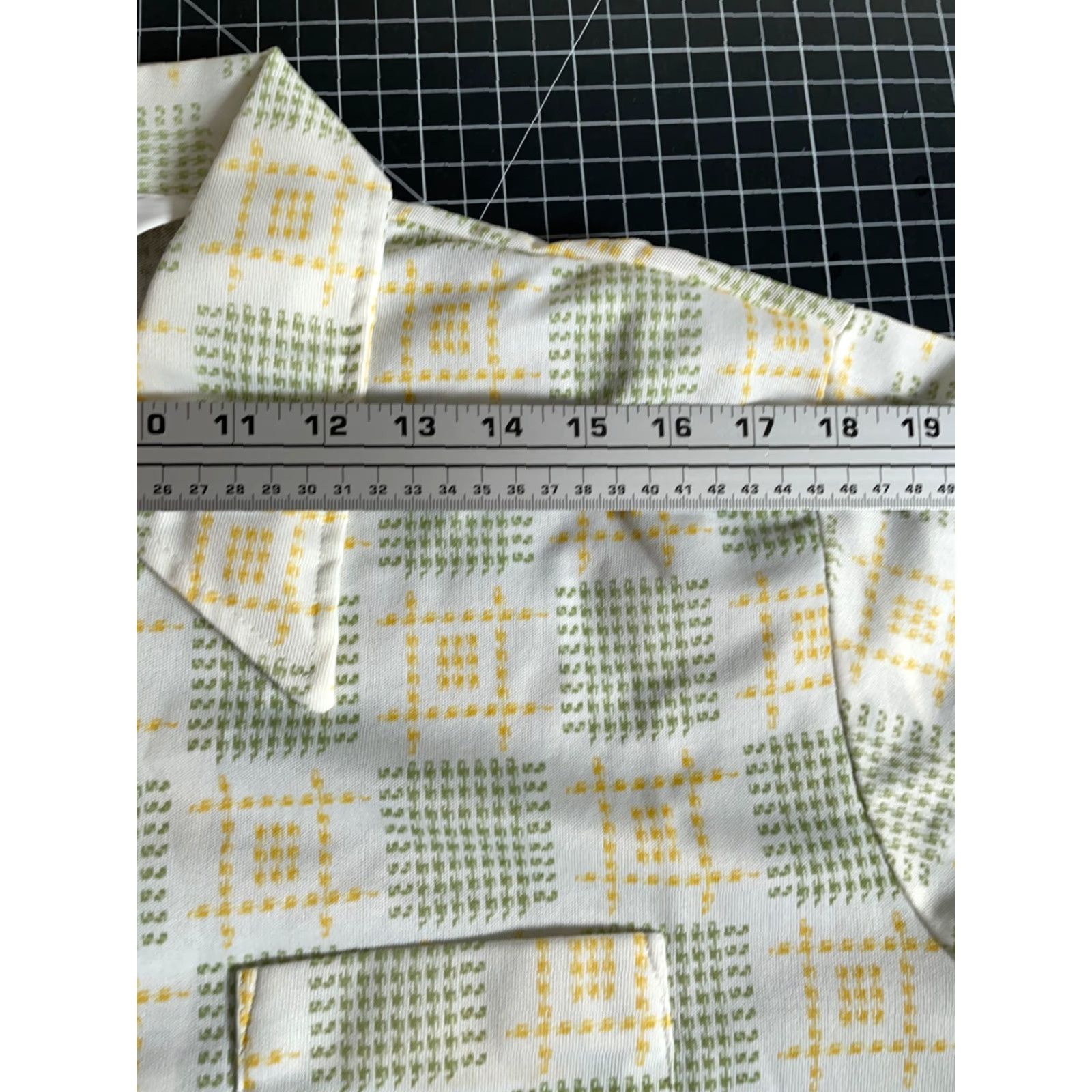 Jantzen VINTAGE Jantzen Polo Shirt Men L White Green Check 70s 90s Retro Large Collar Size US L / EU 52-54 / 3 - 6 Thumbnail