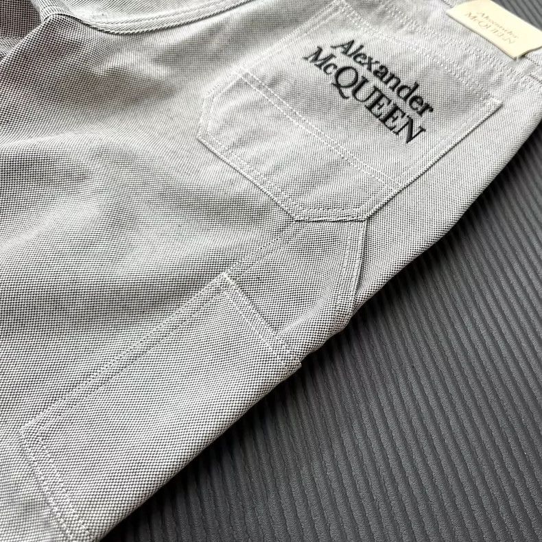 Alexander McQueen Alexander Mcqueen Straight silhouette casual pants Size US 30 / EU 46 - 6 Thumbnail