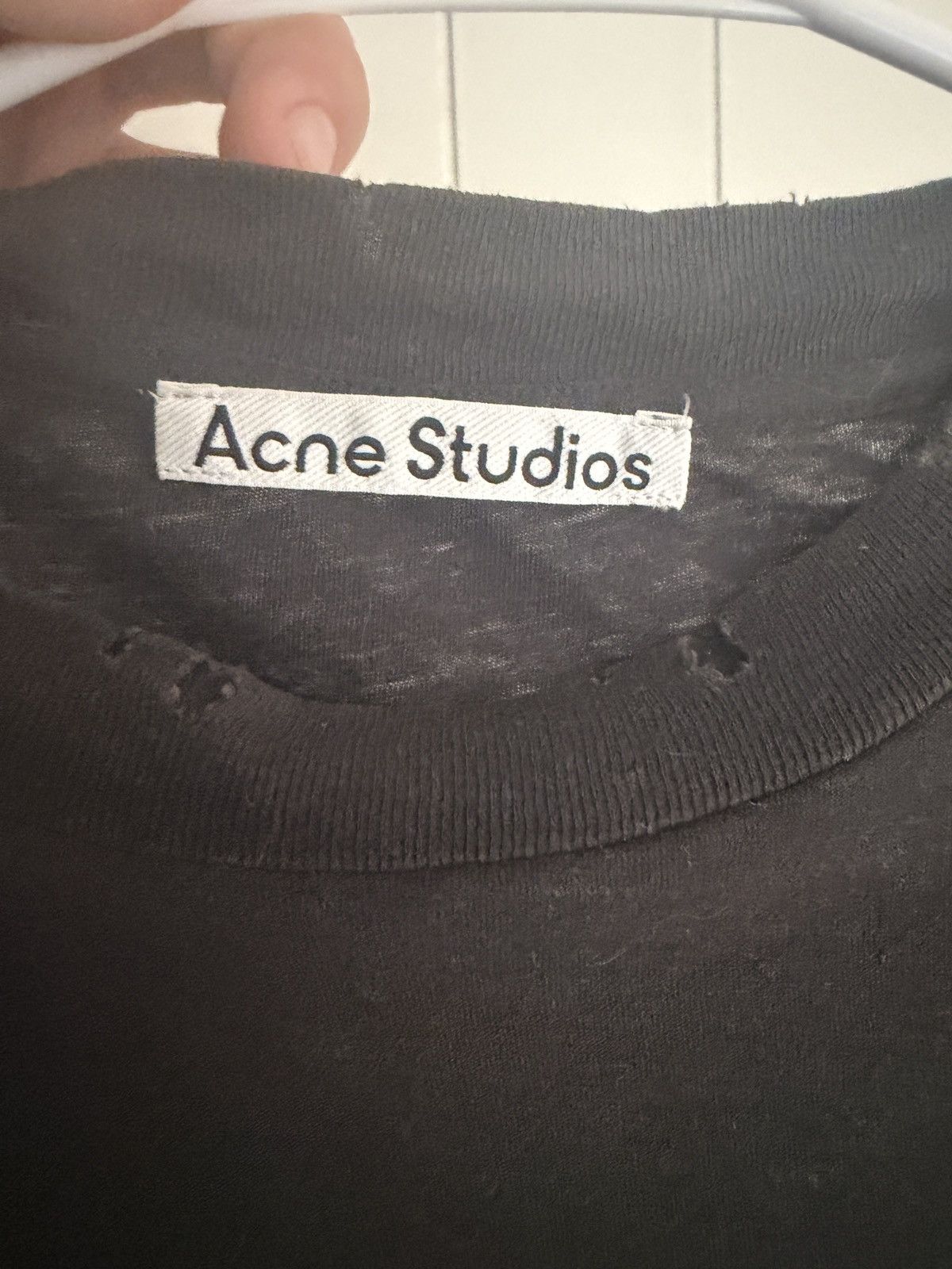 Acne Studios Acne Studios Logo T Shirt Size XS Black Size US M / EU 48-50 / 2 - 2 Thumbnail
