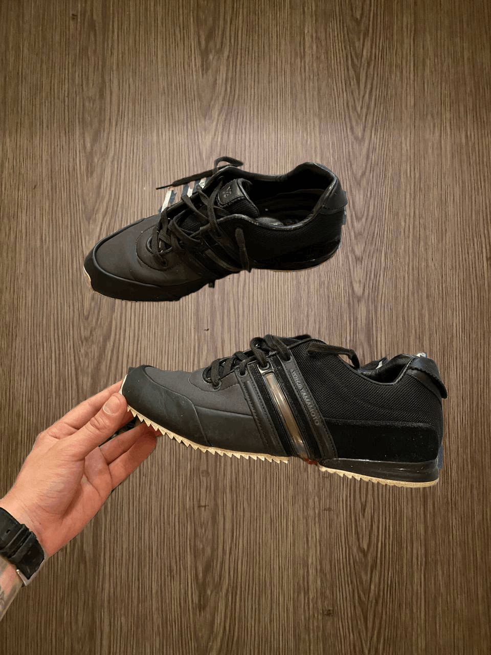 Adidas Vintage Adidas shoes Size US 7.5 / EU 40-41 - 1 Thumbnail