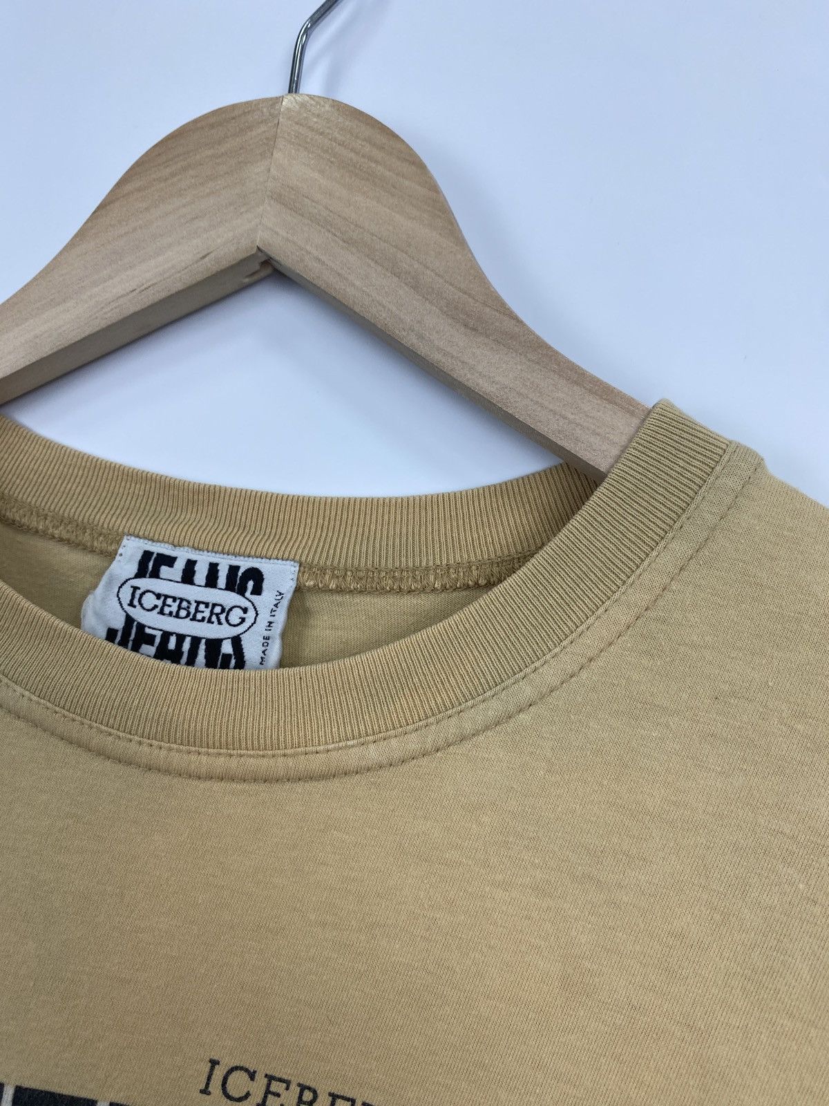 Iceberg Vintage 1997 Iceberg Primavera T-Shirt Rare Retro Hype Y2K Size US M / EU 48-50 / 2 - 11 Thumbnail