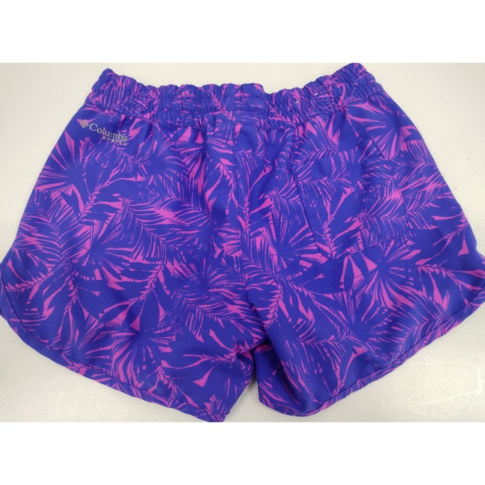 Vintage Columbia PFG Women's XS Purple Floral Shorts Back Pocket Polyester #2387 Size 26" / US 2 / IT 38 - 3 Thumbnail