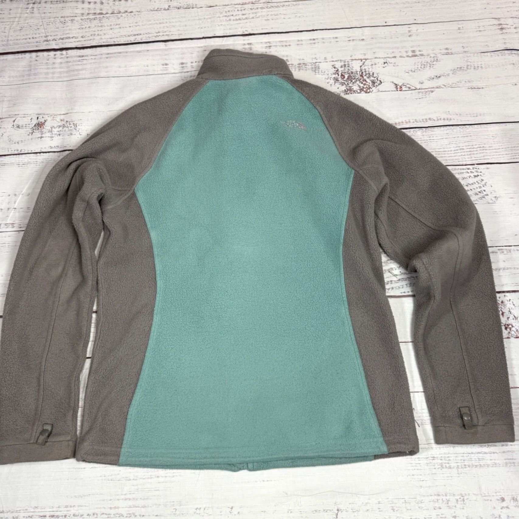 The North Face The North Face Womens Zip Front Fleece Jacket M Gray Green Pockets Jacket Womens M Gray/Green Size M / US 6-8 / IT 42-44 - 4 Thumbnail