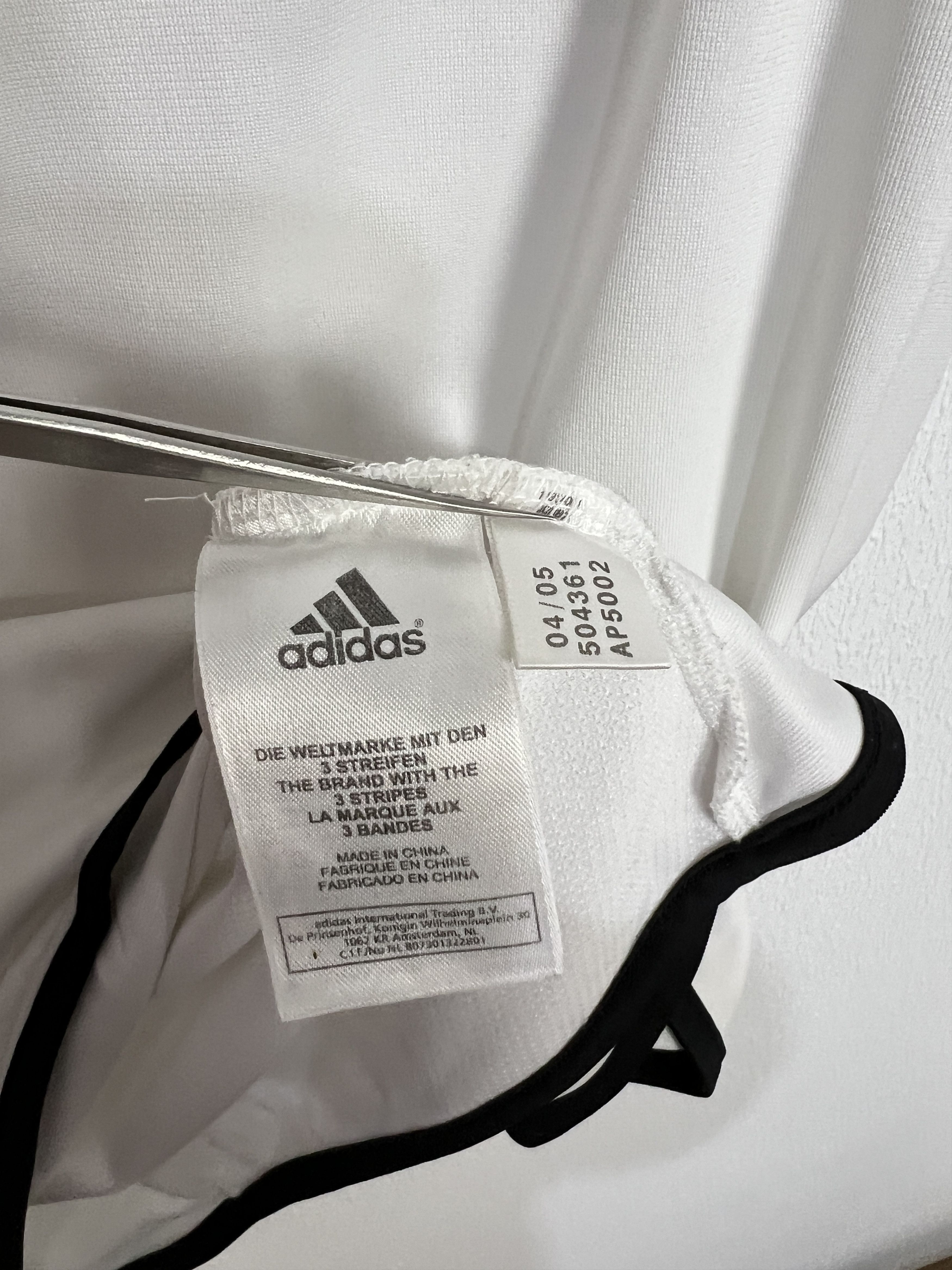 Adidas Vintage Adidas Newcastle United Football Train Vest Soccer Size US L / EU 52-54 / 3 - 9 Thumbnail