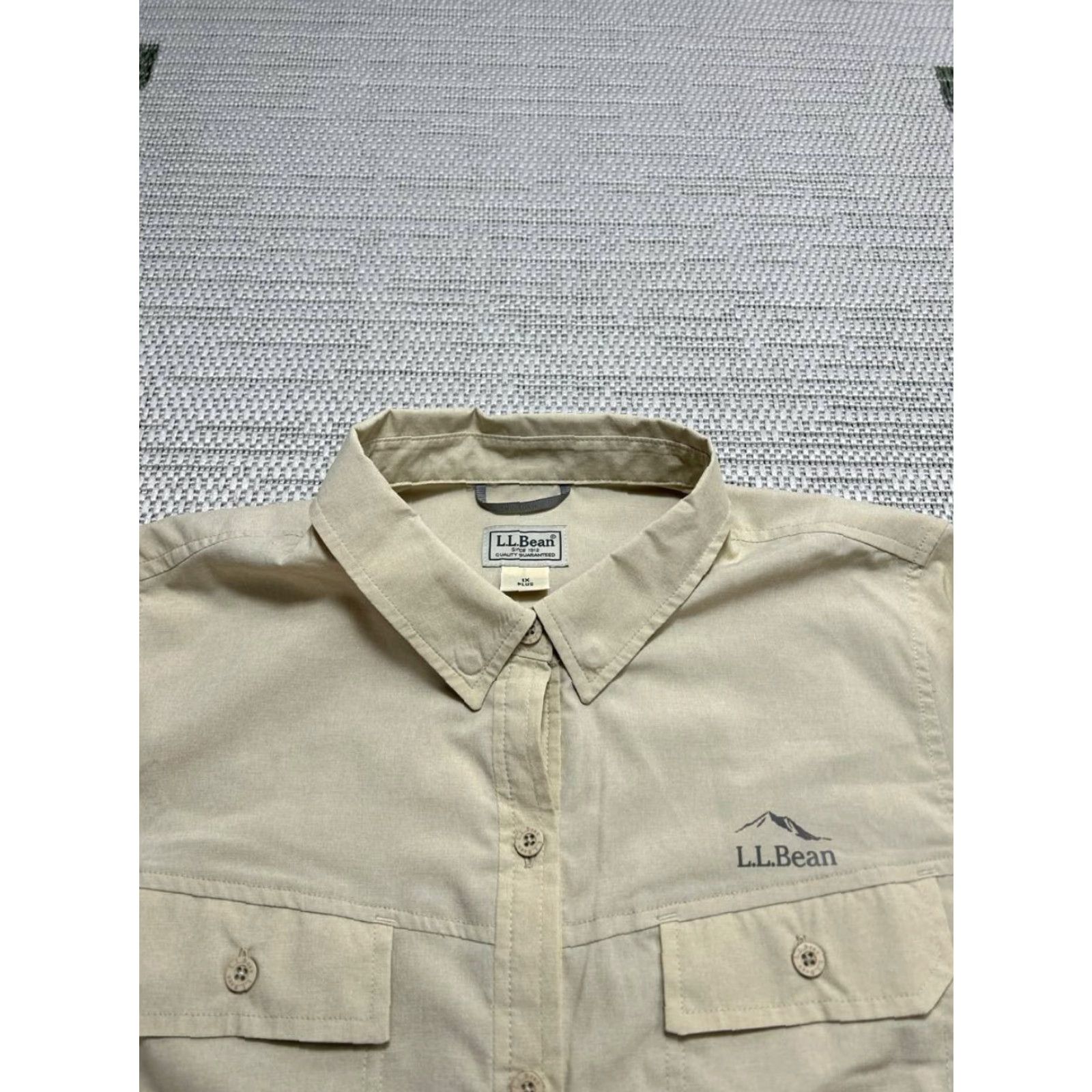 Vintage L.L.Bean Shirt Womens 1X Beige Button Up Shirt Womens 1X Beige Button Up Size XL / US 12-14 / IT 48-50 - 2 Thumbnail