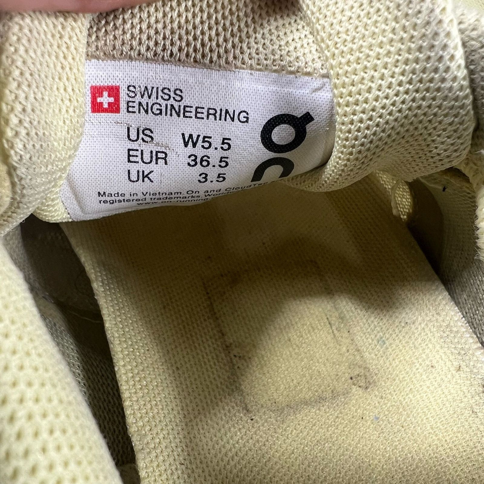On On Womens Cloud X, Running Shoes Yellow size 5.5 Size US 5.5 / IT 35.5 - 8 Thumbnail