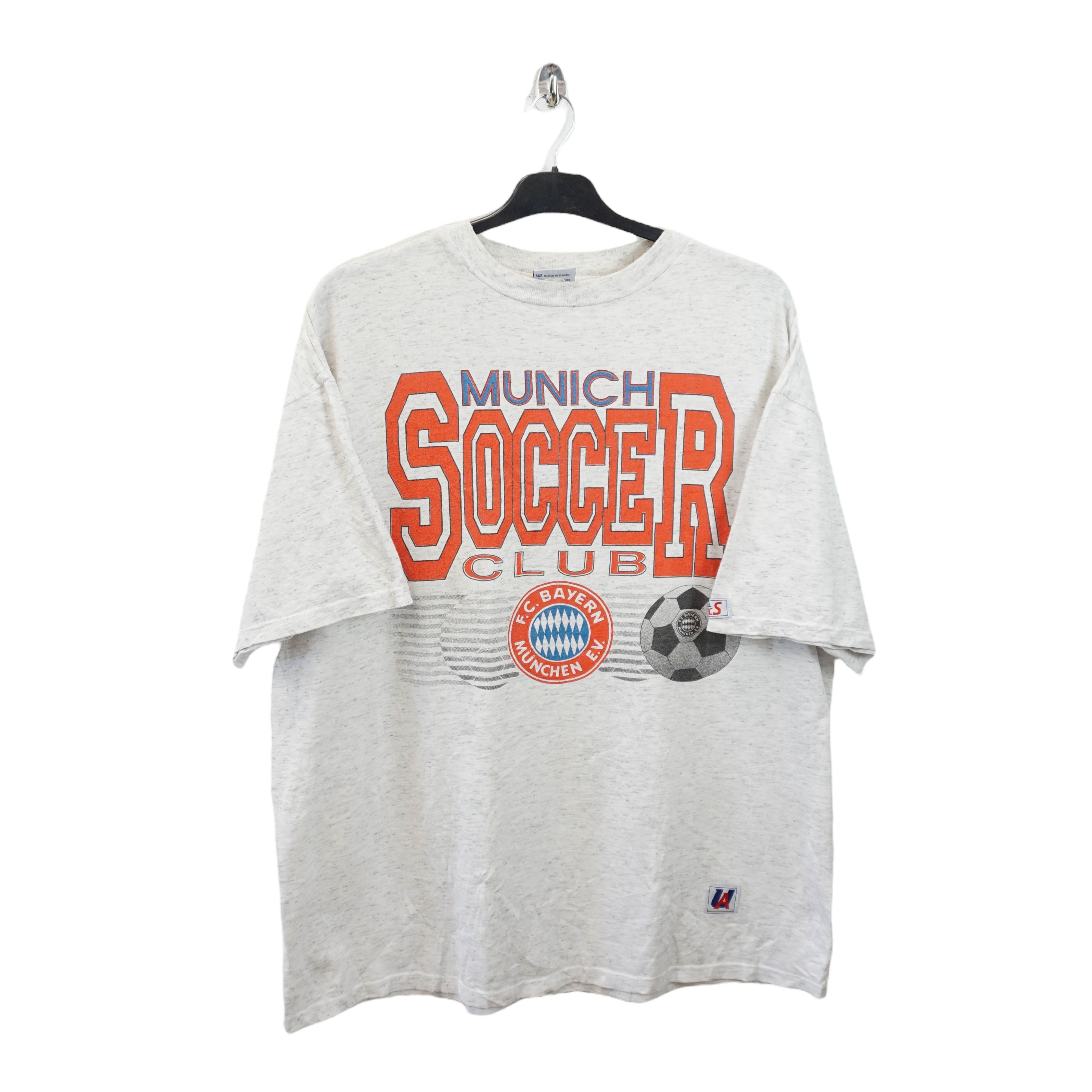 Vintage Archive 1990's FC Bayern Munchen Graphic Tee / Jersey Size US XL / EU 56 / 4 - 1 Thumbnail