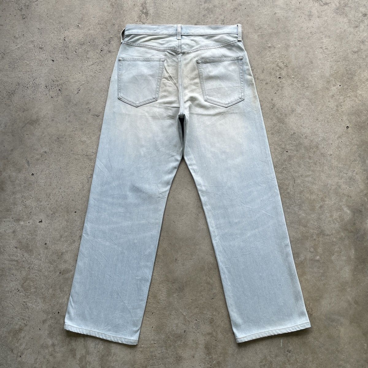 Japanese Brand Japanese Brand Light Wash Distressed Jeans Faded Pants Denim Size US 31 - 10 Thumbnail