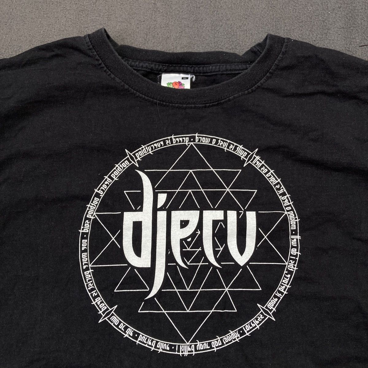 Band Tees Vintage avant garde band t shirt Size US XL / EU 56 / 4 - 2 Thumbnail