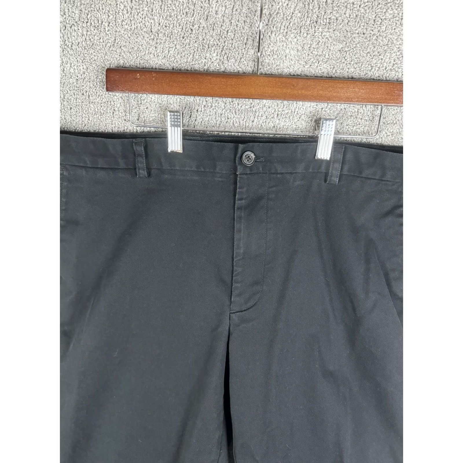 Brooks Brothers Brooks Brothers Clark Fit Chino Pants Mens 42x30 Black Flat Front Straight Leg Casual Dress Trousers Size US 42 / EU 58 - 4 Thumbnail