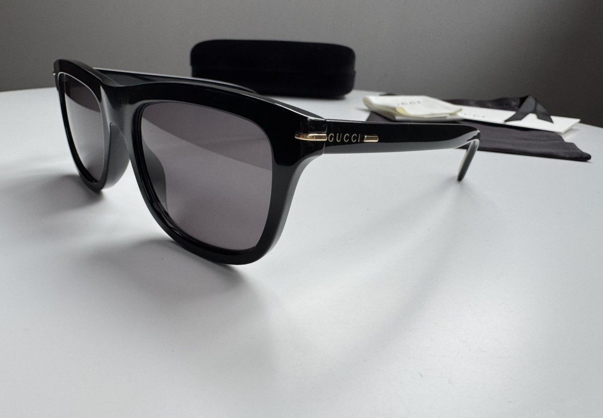 Vintage GUCCI SUNGLASSES GG1444S 001 Size ONE SIZE - 12 Thumbnail
