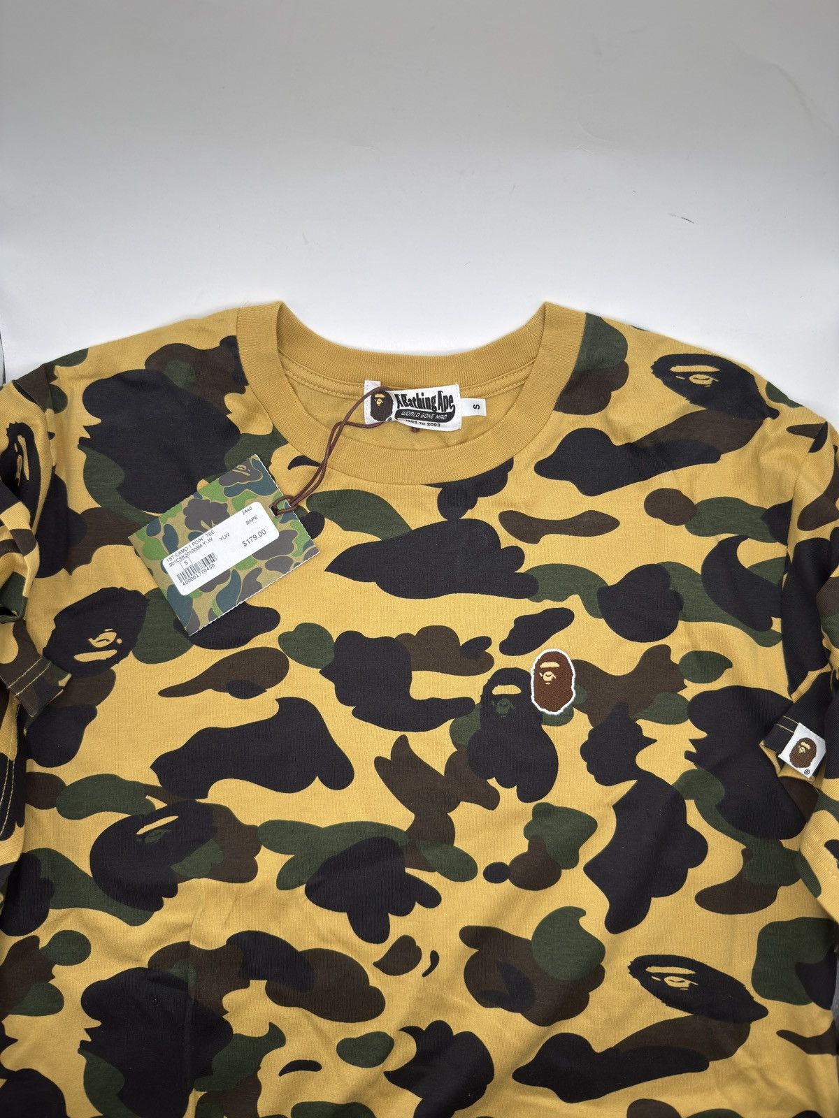 Bape BAPE 1st Camo One Point Tee Size US S / EU 44-46 / 1 - 1 Thumbnail
