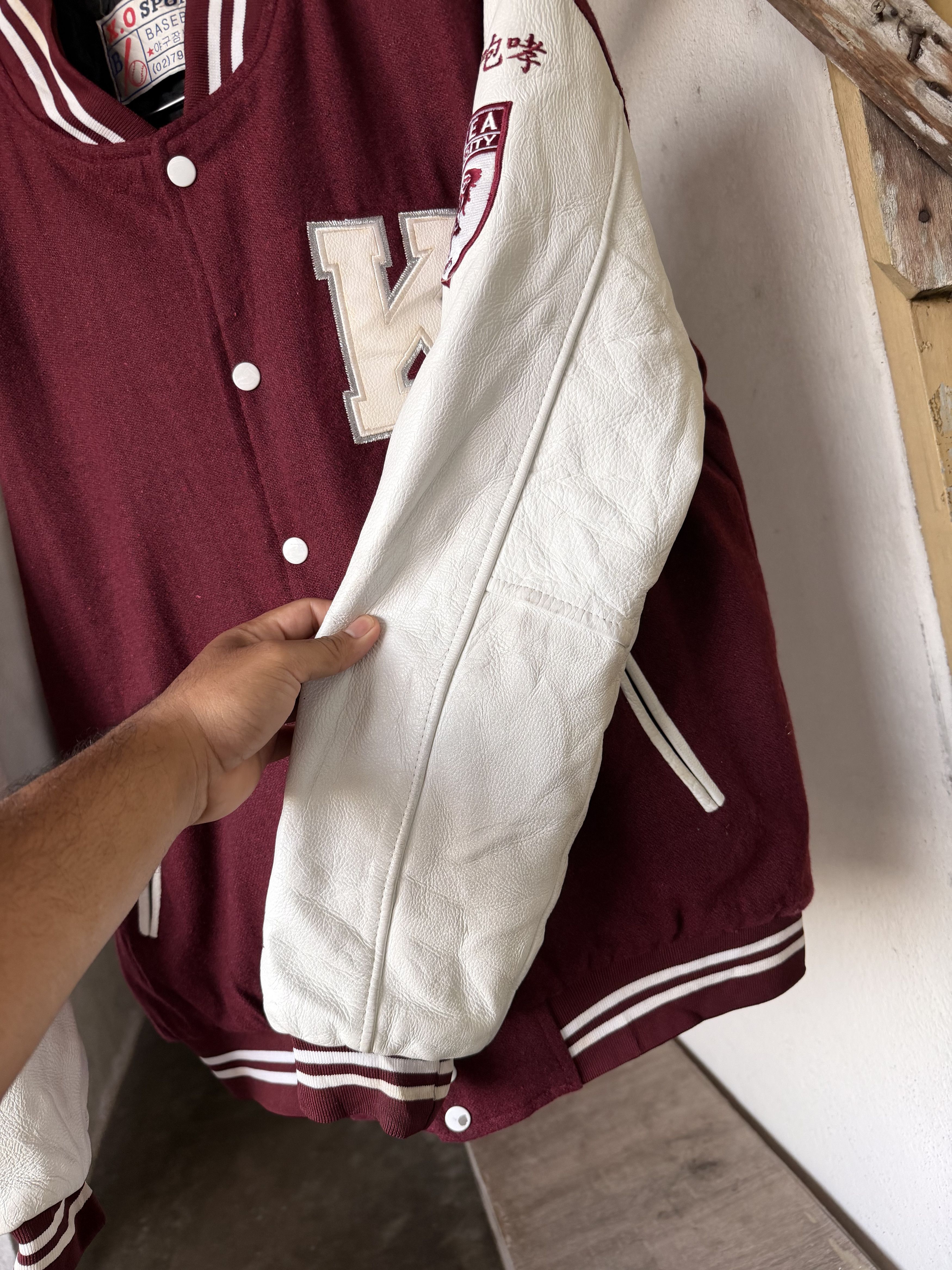 MLB Korea University Embroidery Tiger Logo Varsity Arm Leather Size US XL / EU 56 / 4 - 14 Thumbnail