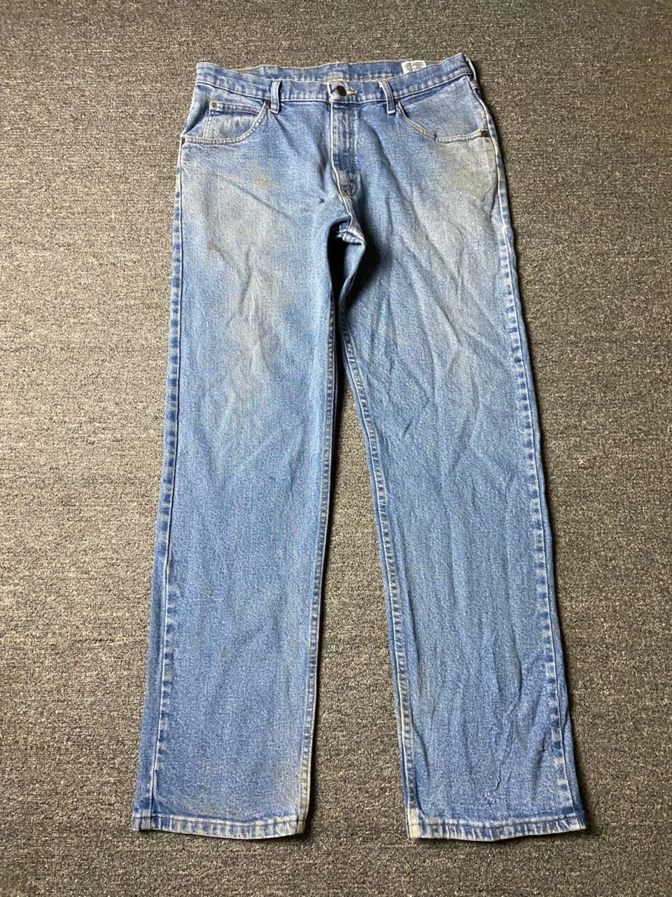 Wrangler Wrangler Regular Fit Denim Jeans (169) Size US 34 / EU 50 - 1 Thumbnail