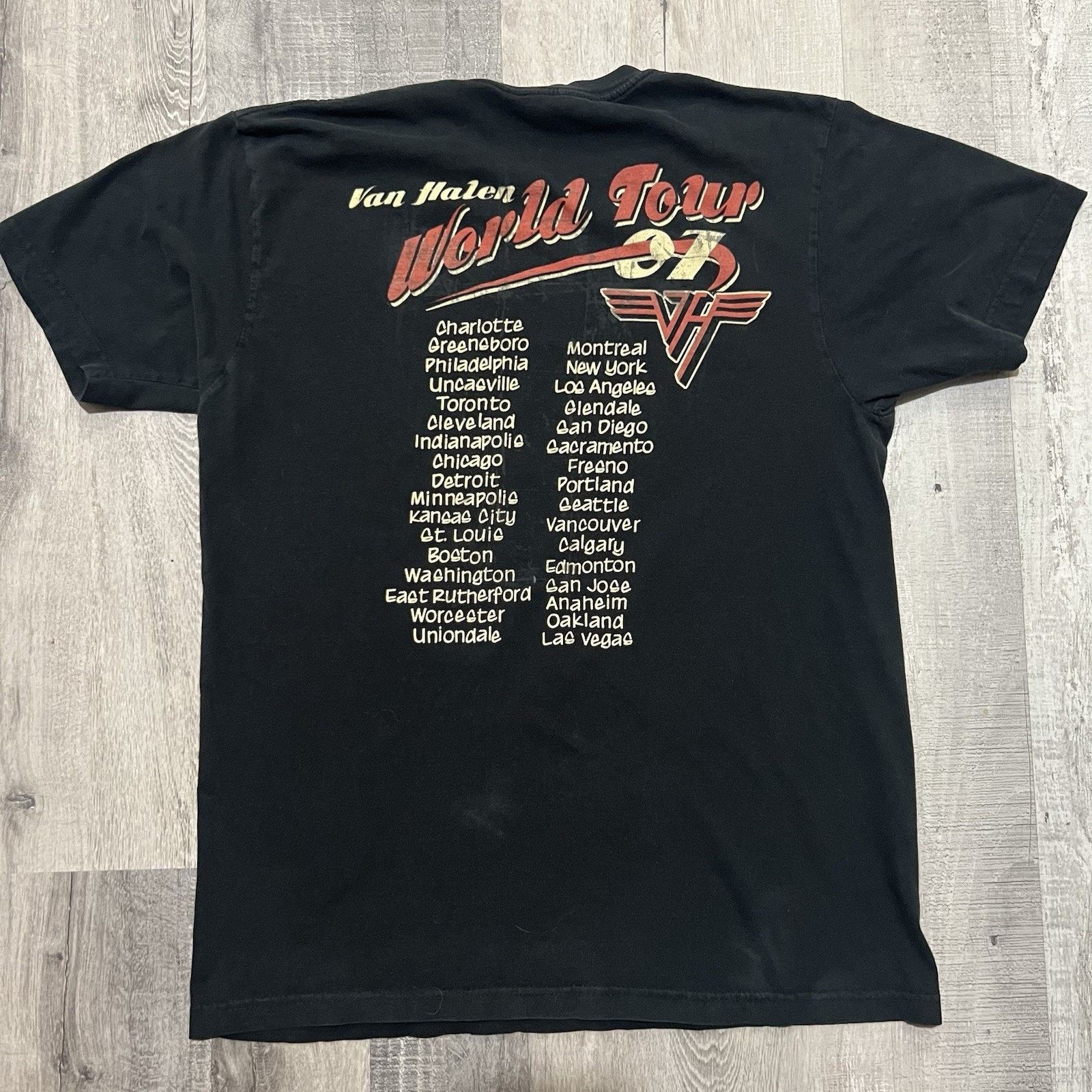 Anvil Van Halen Running With The Devil Pin Up Girl Concert T Shirt Size US M / EU 48-50 / 2 - 2 Thumbnail