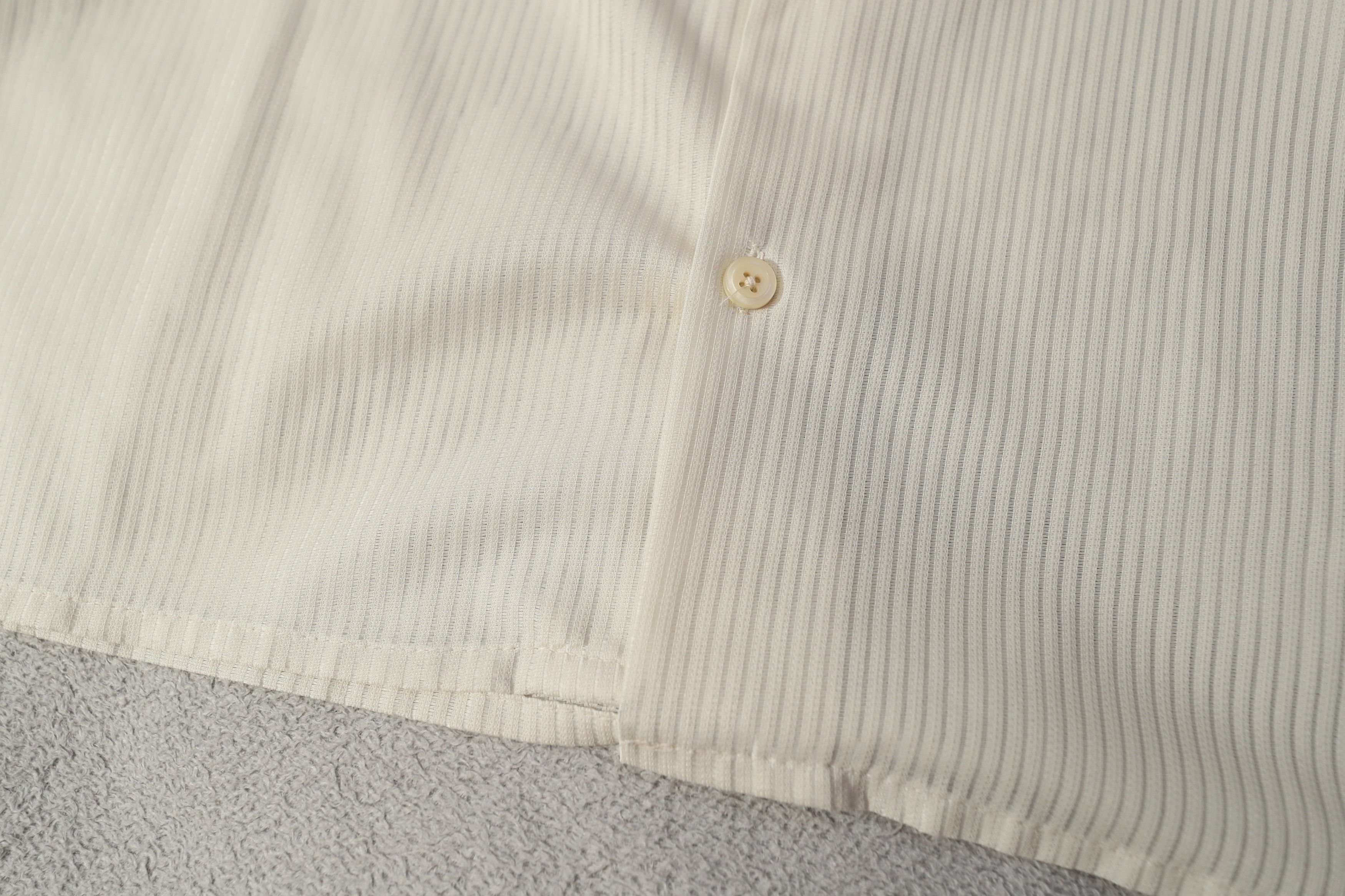 Vintage Damante Vintage Sheer Buttonup (L) Size US L / EU 52-54 / 3 - 5 Thumbnail