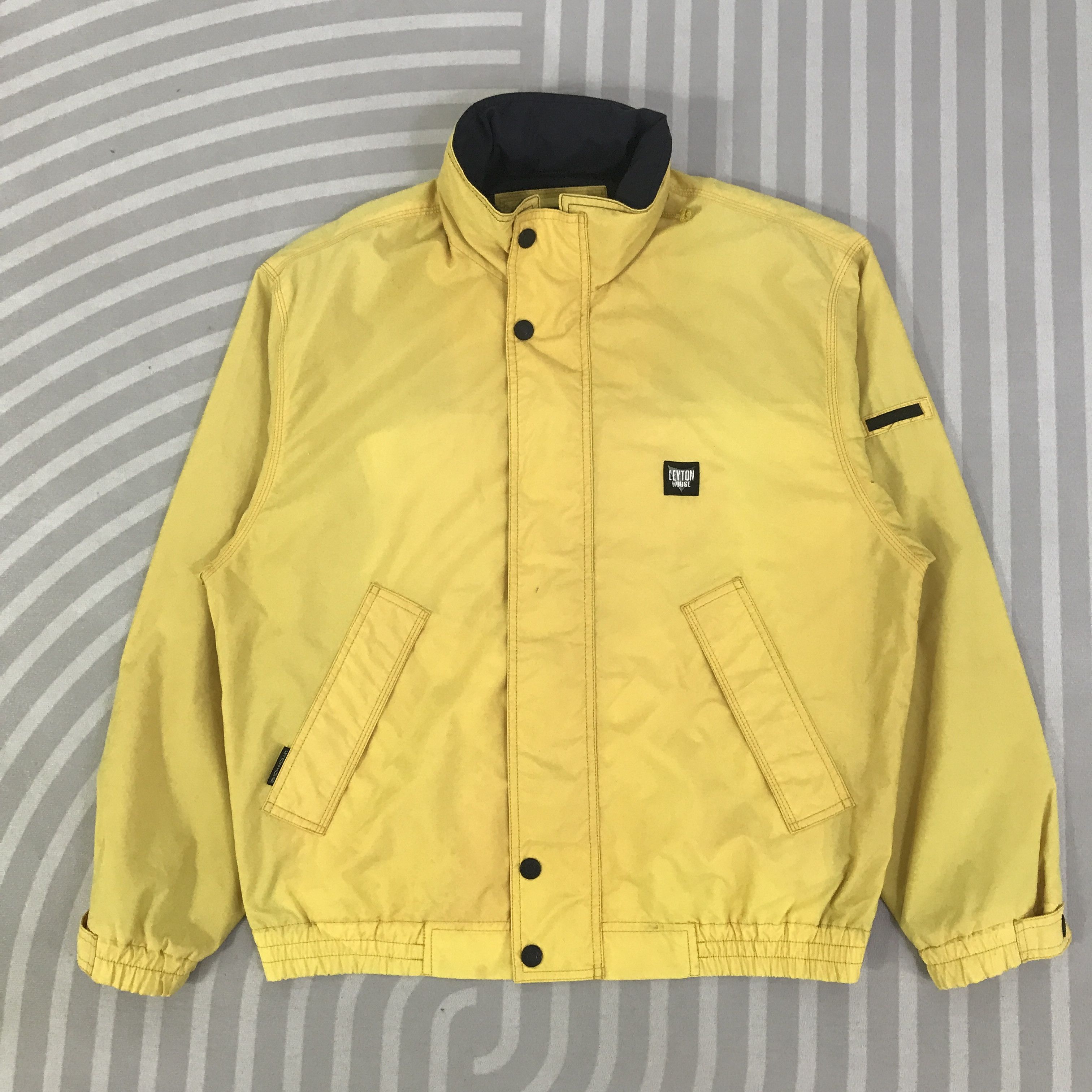 Japanese Brand Vintage Leyton House Versus Sports Bomber Jacket K128B16 Size US L / EU 52-54 / 3 - 1 Thumbnail